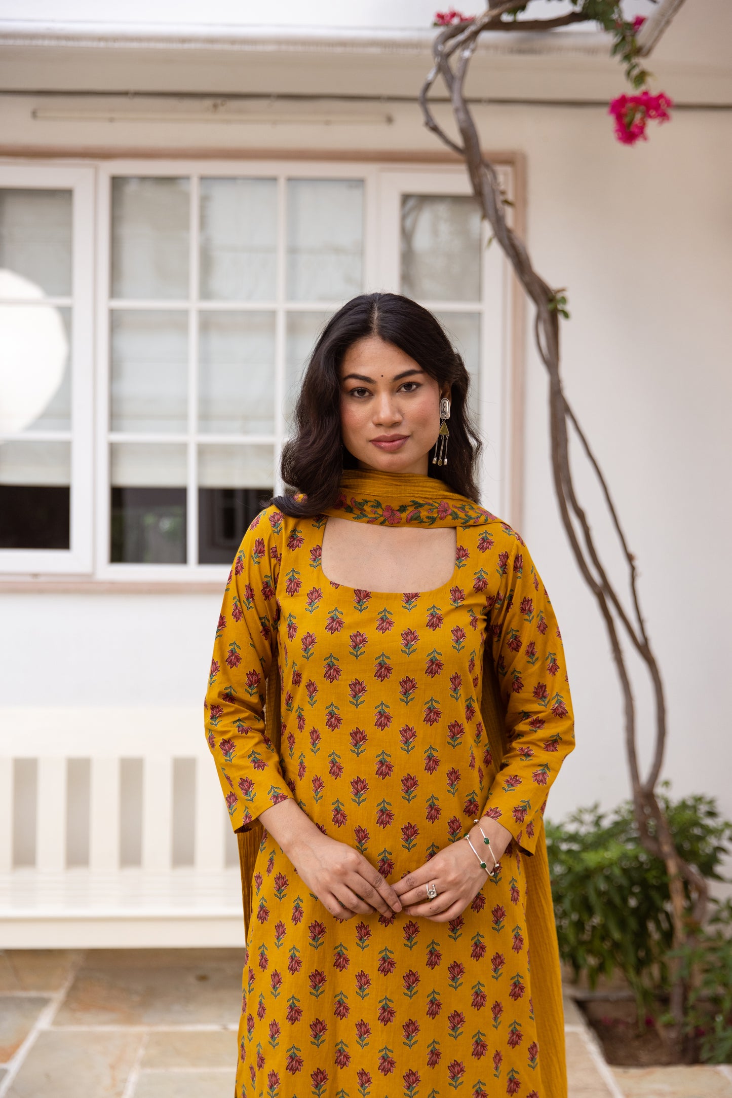 Saffron Butti Sleeved