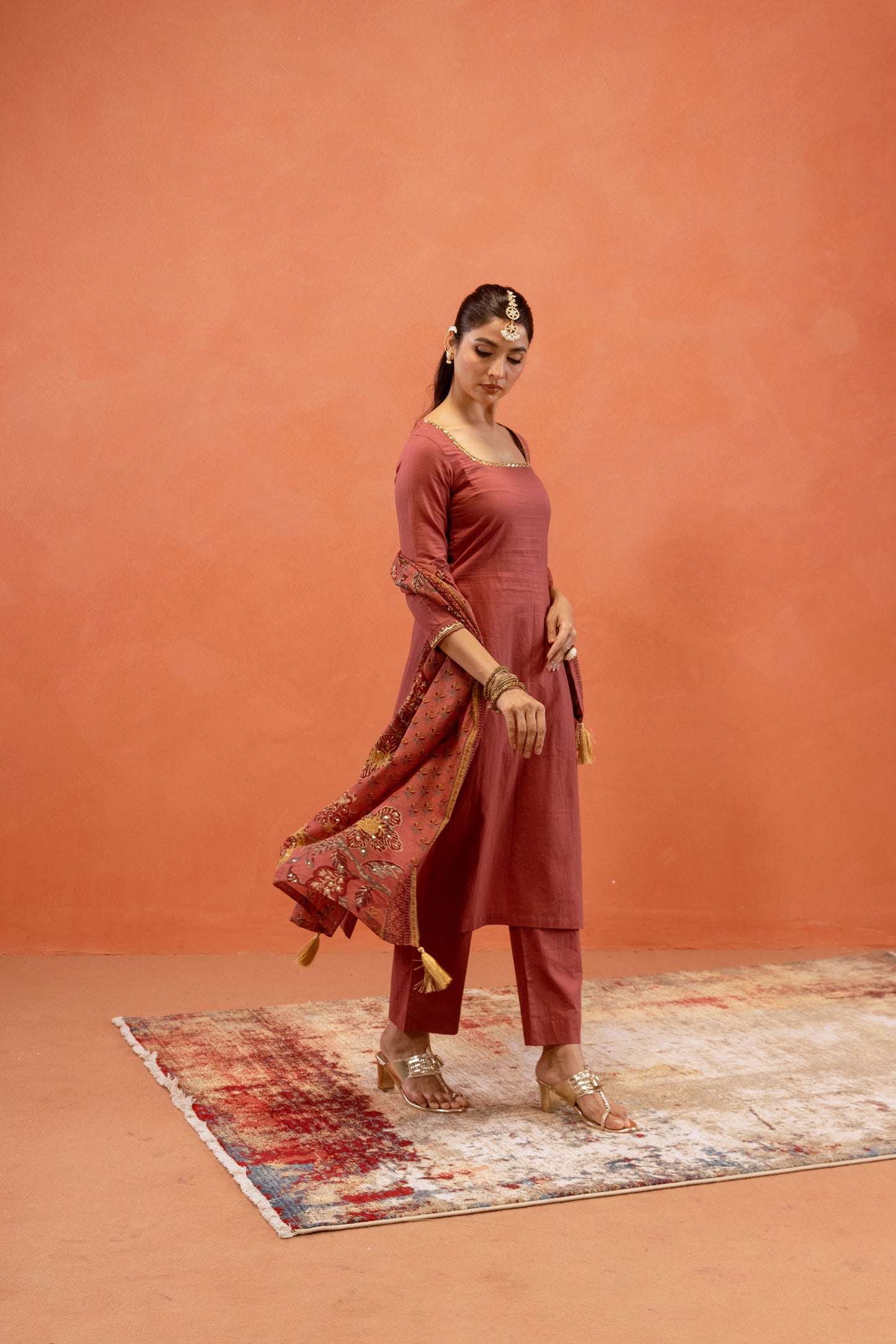 Dusky Rose Straight-Cut Sleeved Suit