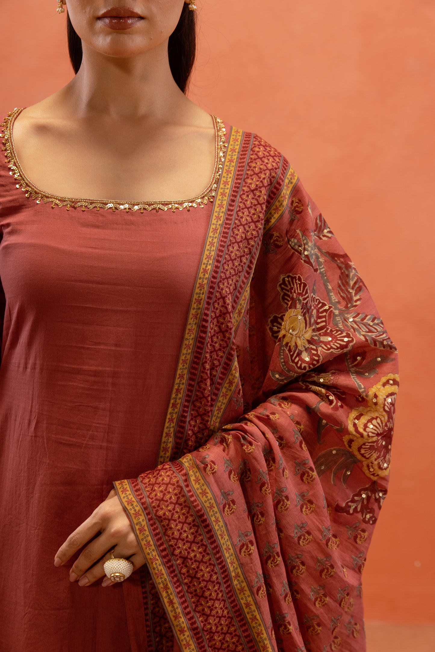 Dusky Rose Straight-Cut Sleeved Suit