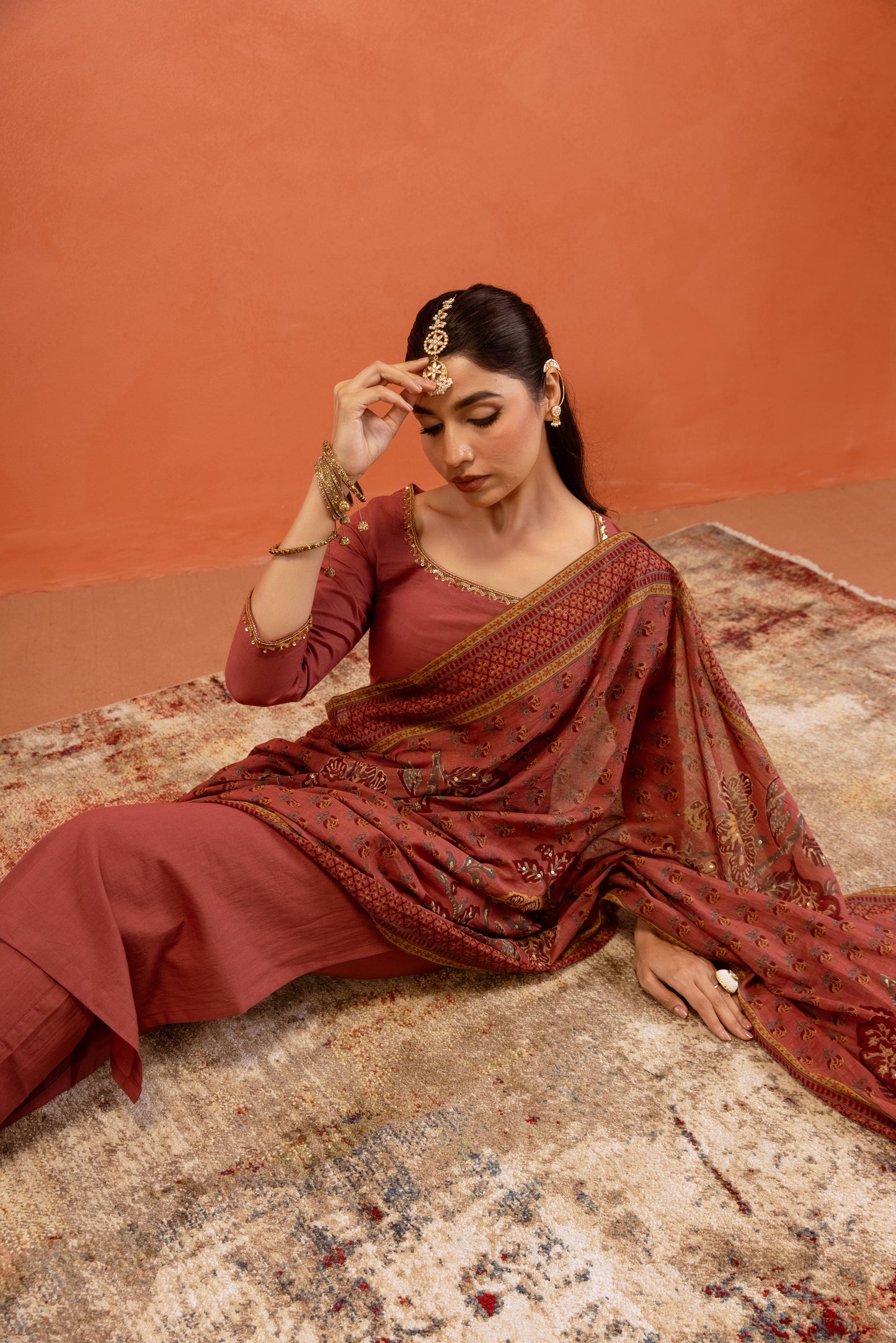 Dusky Rose Straight-Cut Sleeved Suit