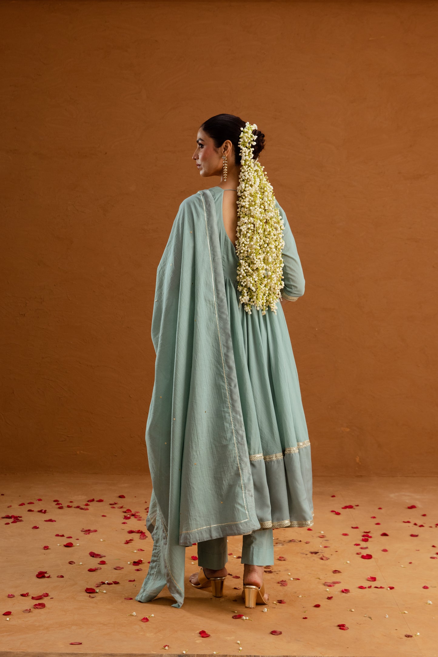Sky Veil - Sleeved
