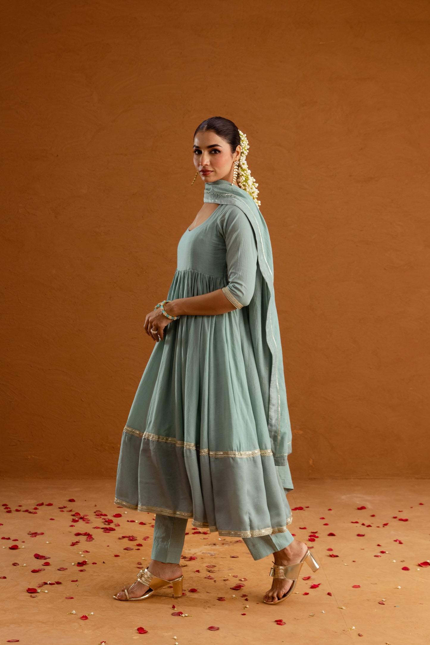 Sky Veil - Sleeved