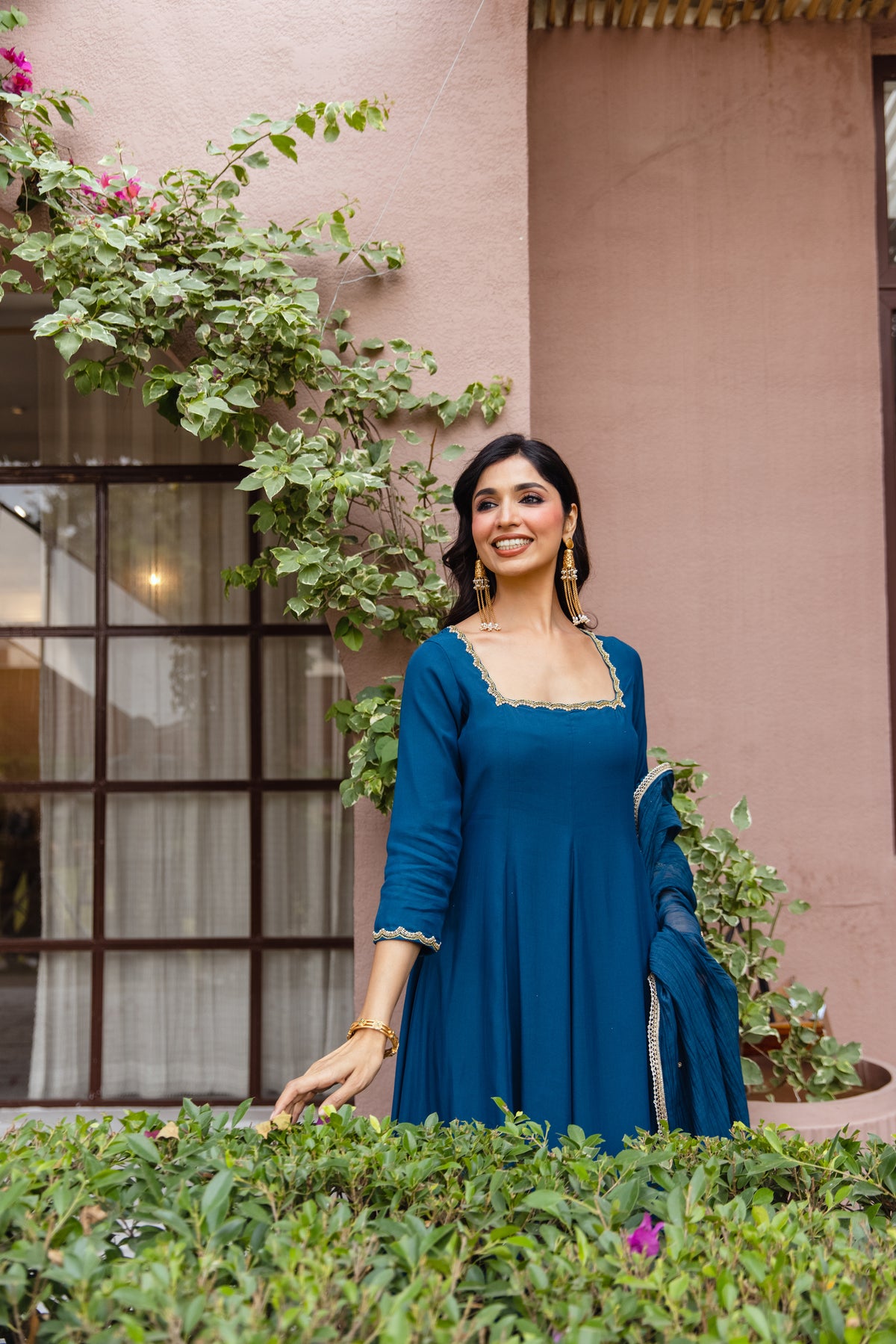 Peacock Sleeved - Teal Blue