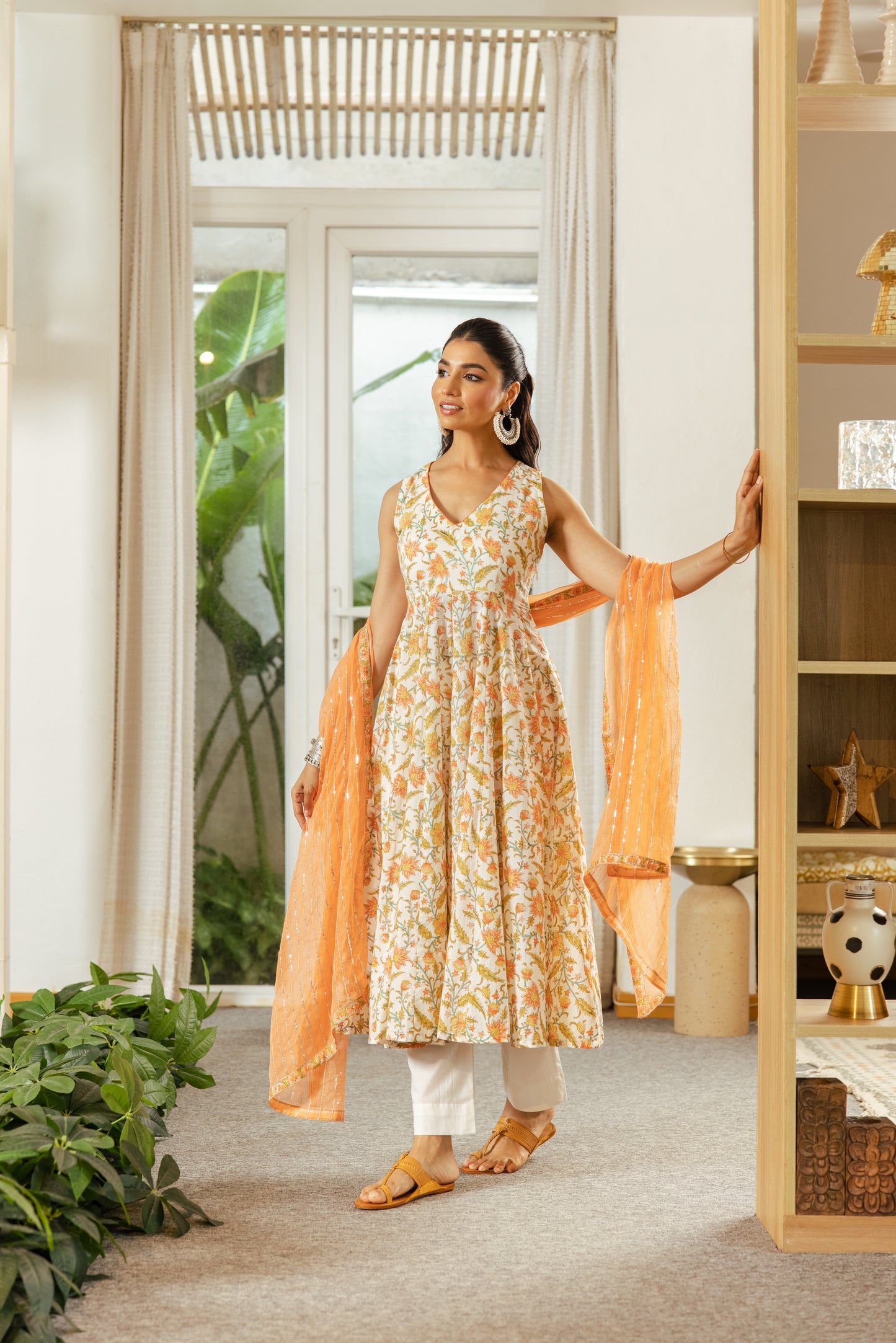 Ivory Peach Sleeveless- Jaal