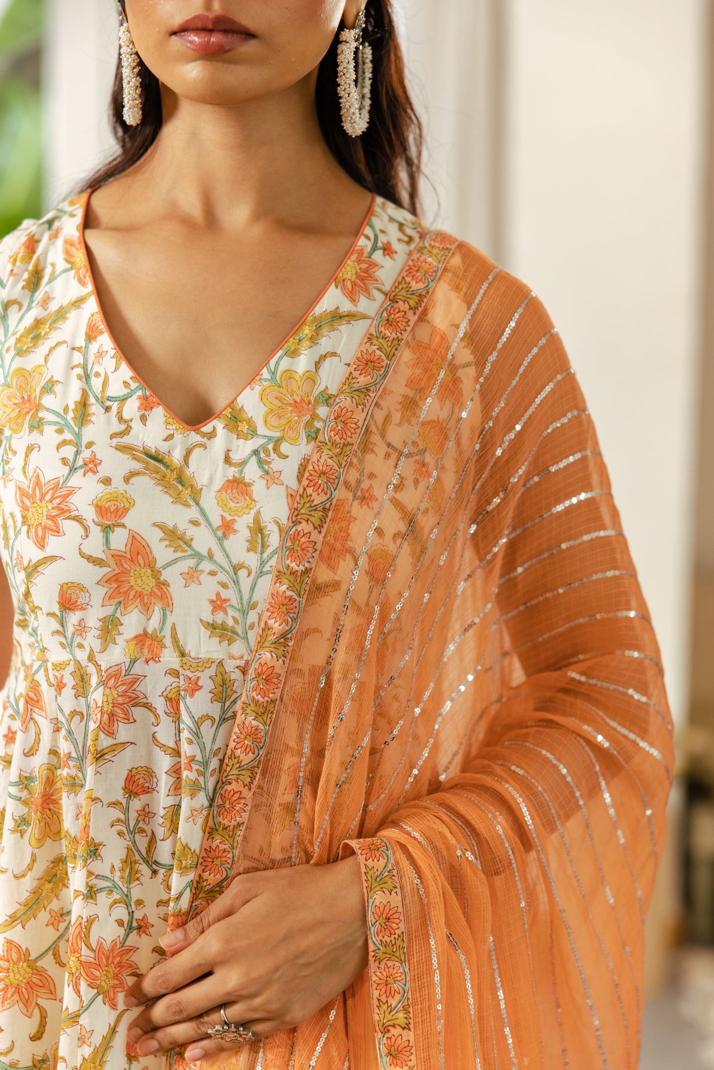 Ivory Peach Sleeveless- Jaal