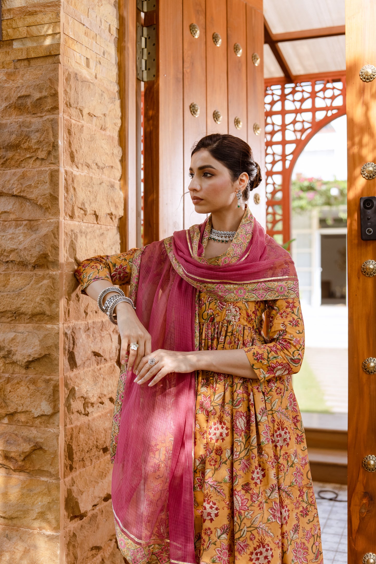 Sunlit Bloom Printed Nyra Cut Suit