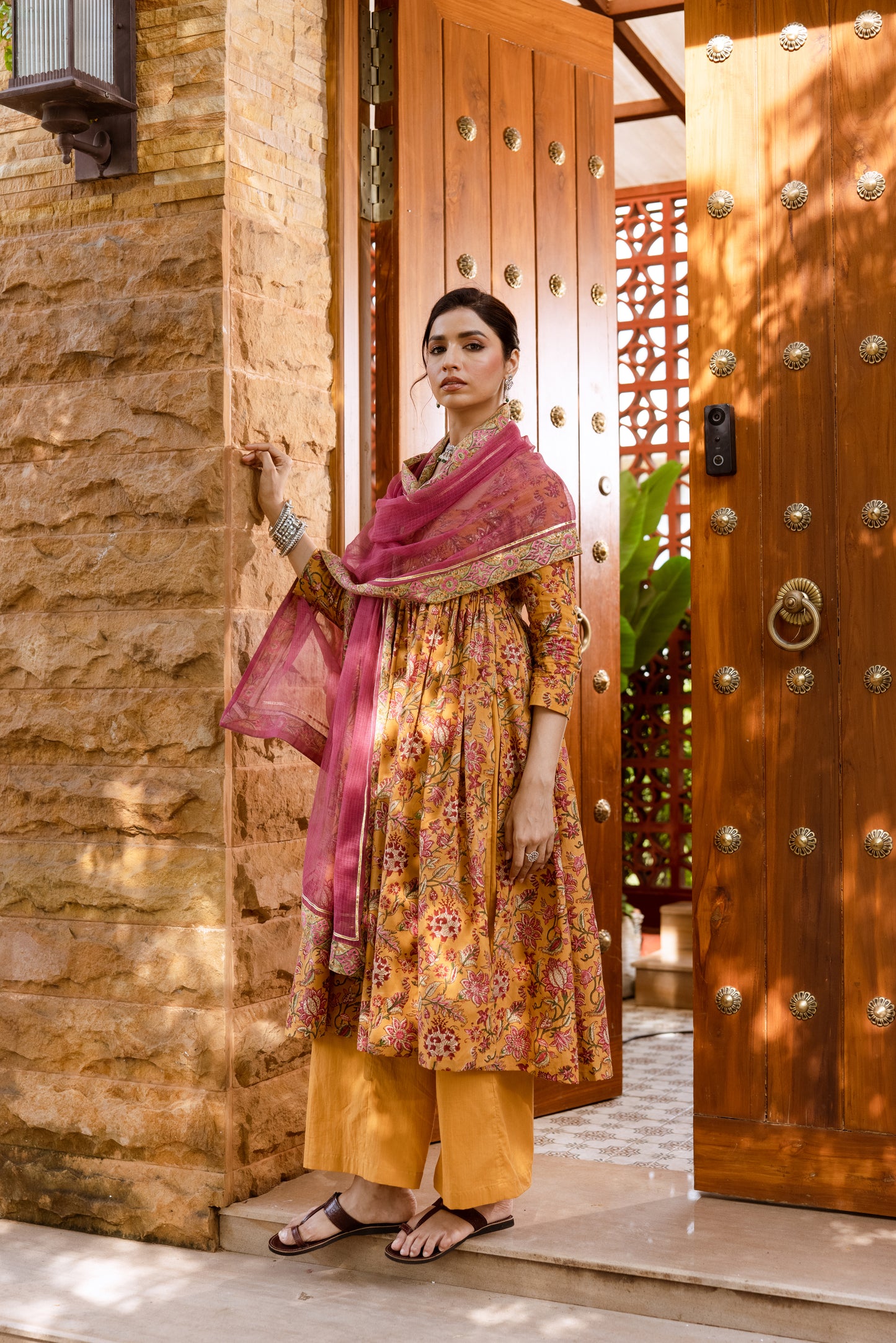 Sunlit Bloom Printed Nyra Cut Suit