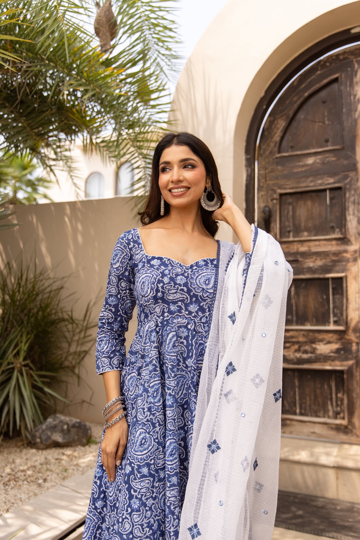 Indigo & White (Sleeved)