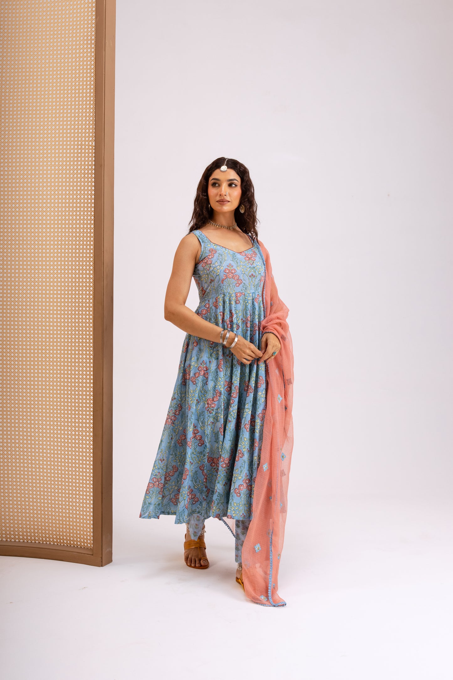 Baby Blue X Peach Jaal - Sleeveless
