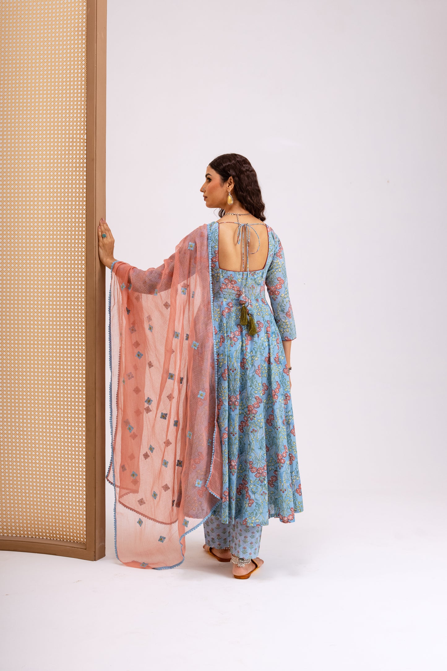 Baby Blue X Peach Jaal - Sleeved
