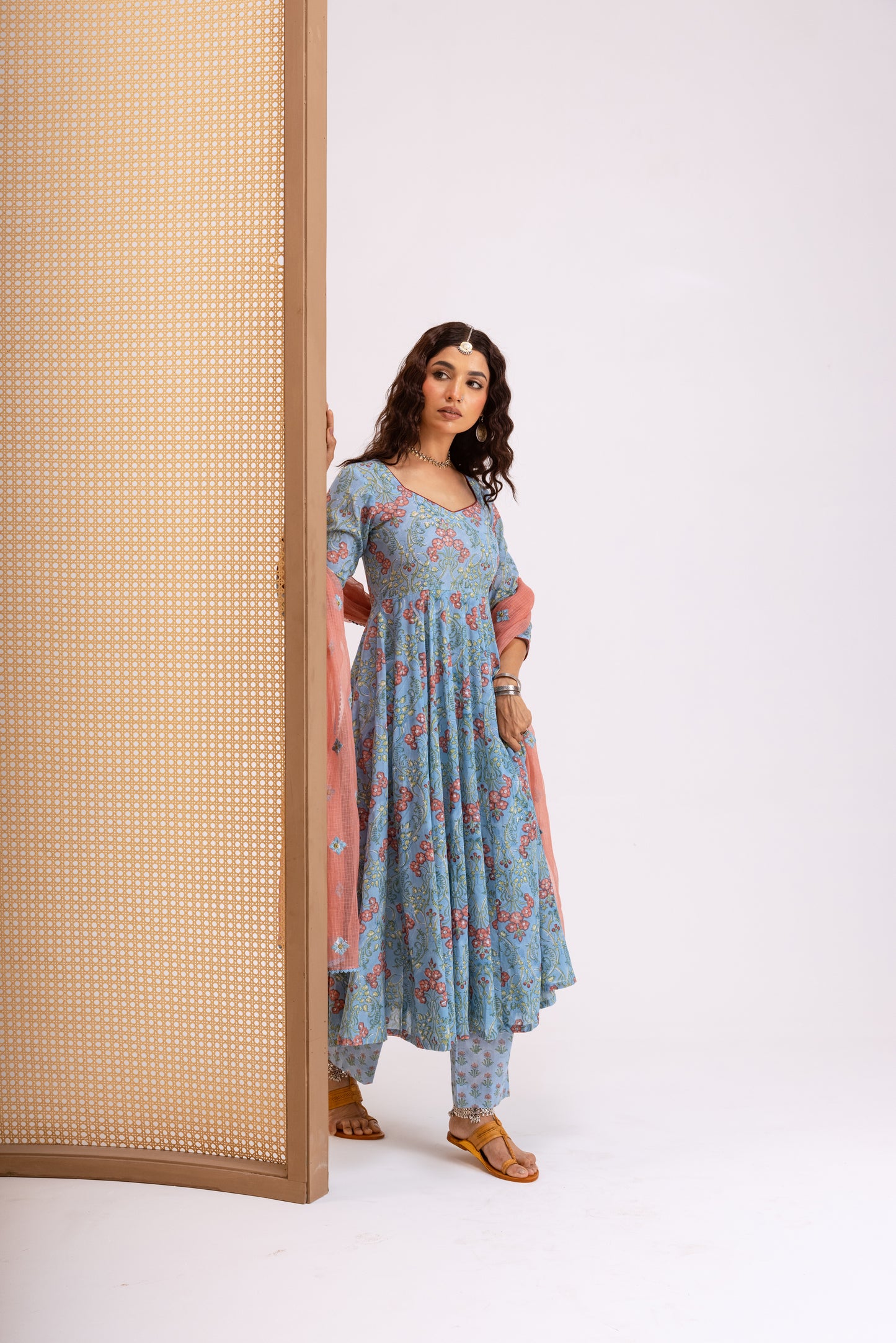 Baby Blue X Peach Jaal - Sleeved