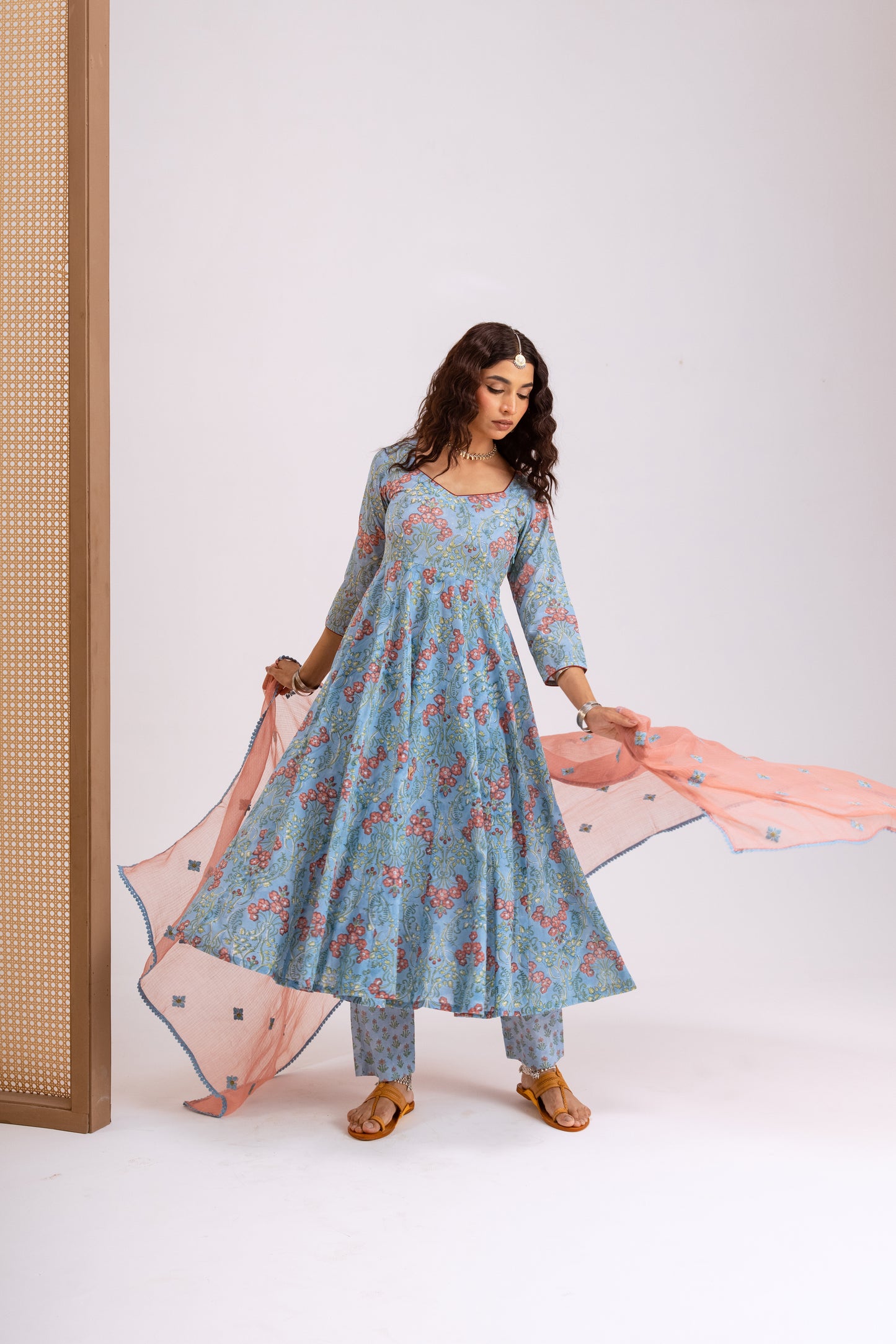 Baby Blue X Peach Jaal - Sleeved