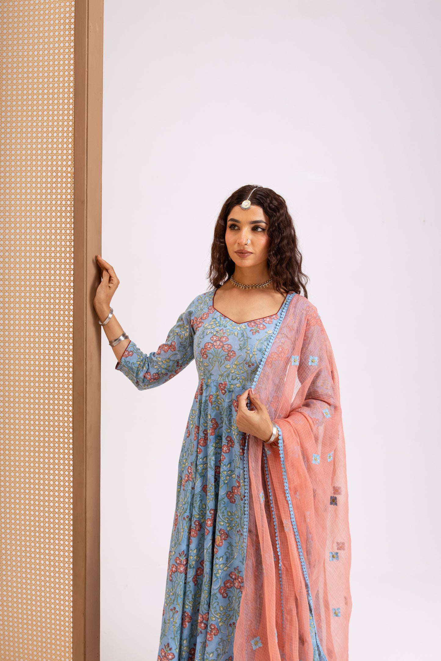 Baby Blue X Peach Jaal - Sleeved