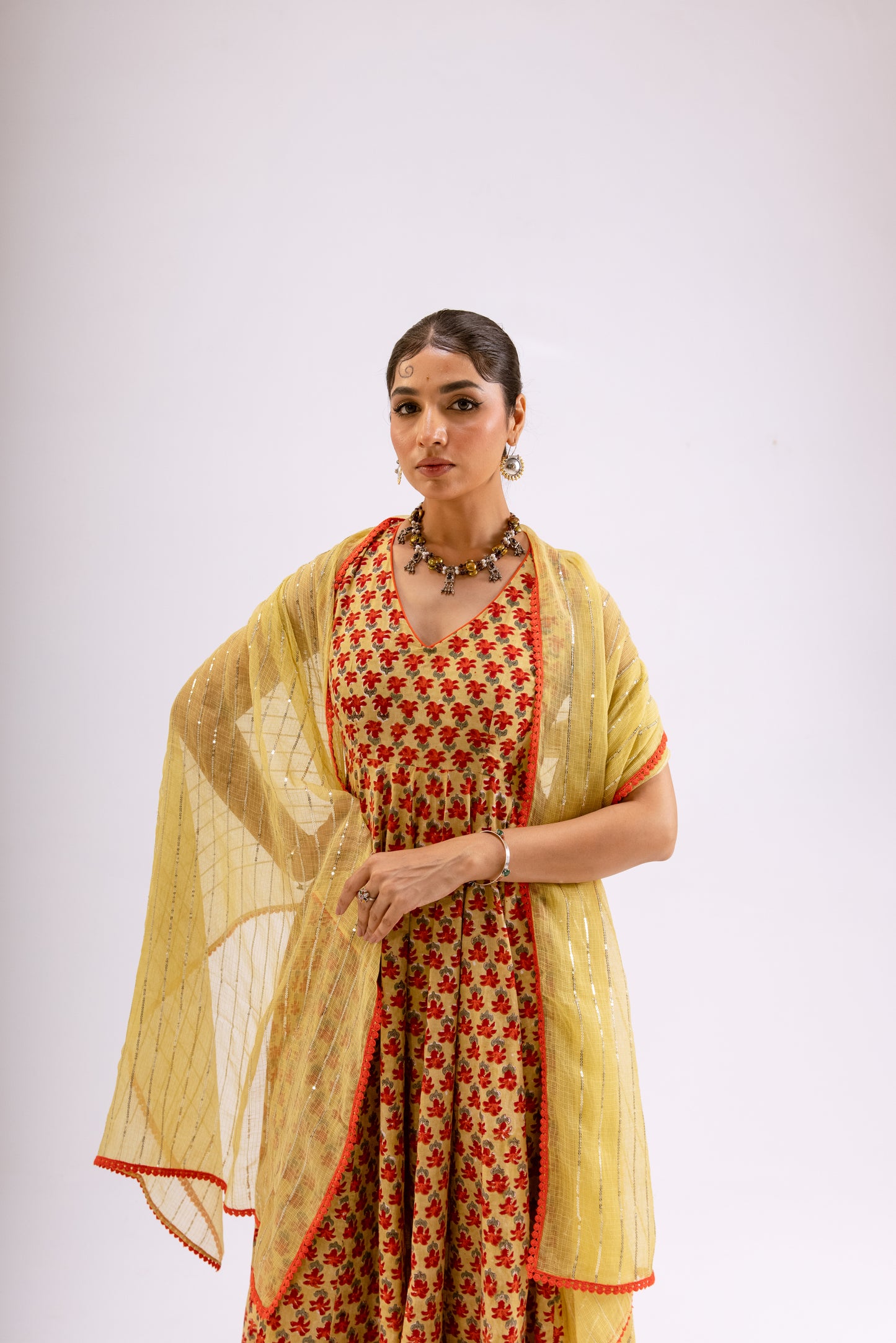 Zari Gold Butti - Sleeveless