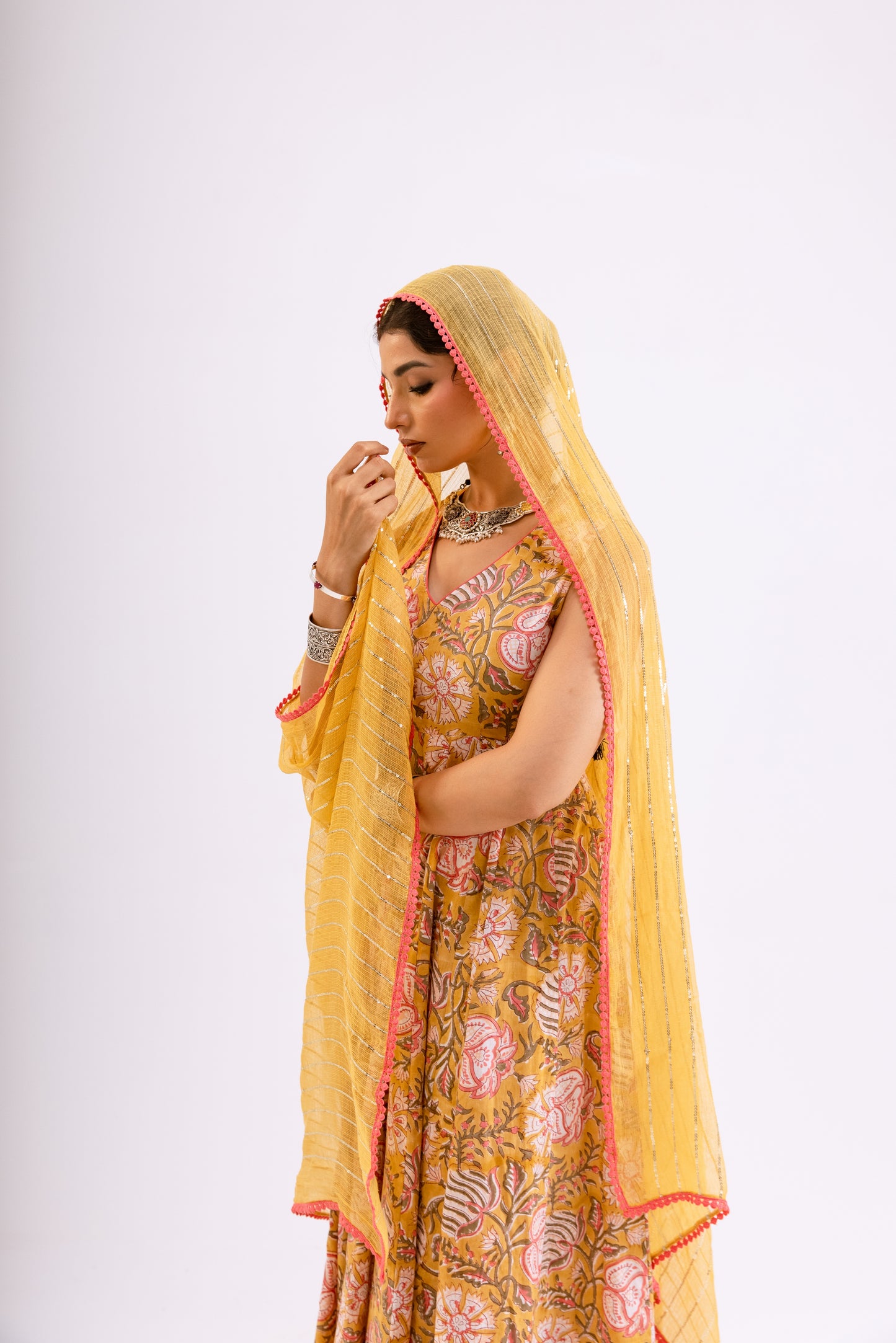 Amber Yellow Jaal - Sleeveless