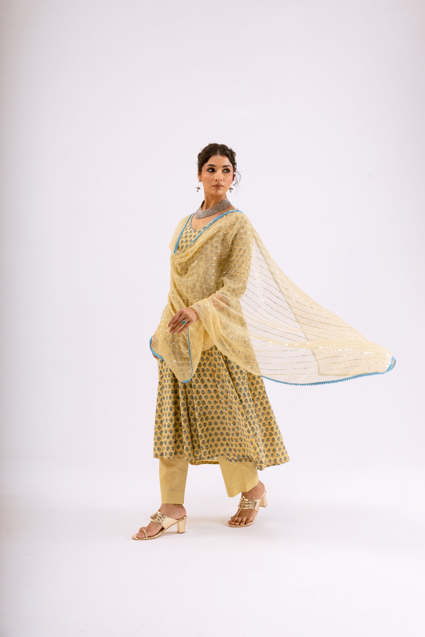 Sand Yellow Butti - Sleeved