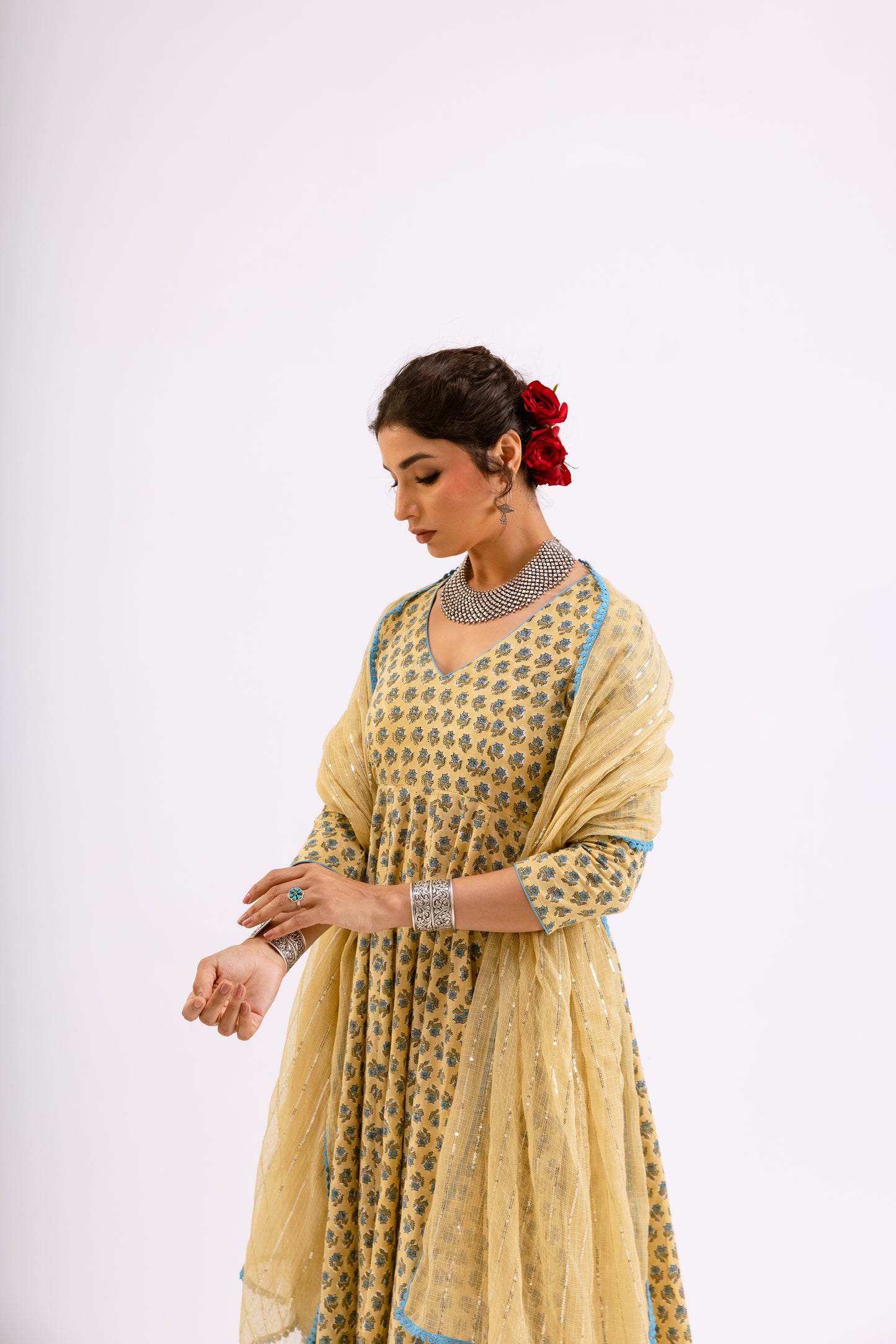 Sand Yellow Butti - Sleeved