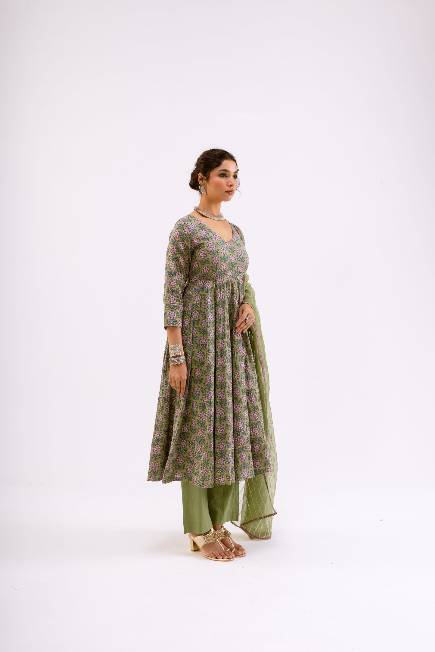 Avocado Green Butti - Sleeved