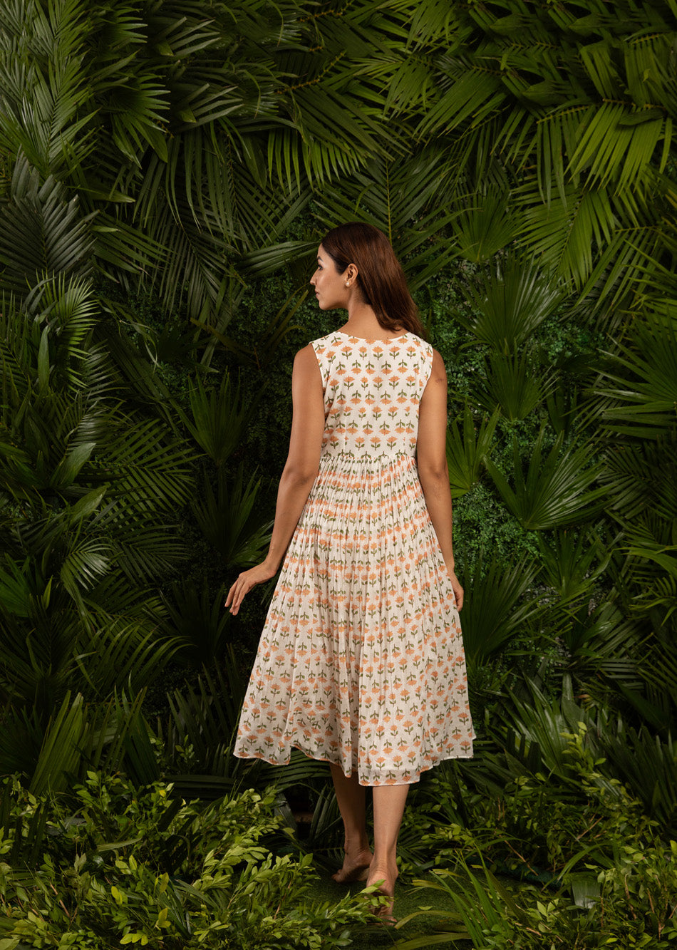 White Printed Sleeveless Dress