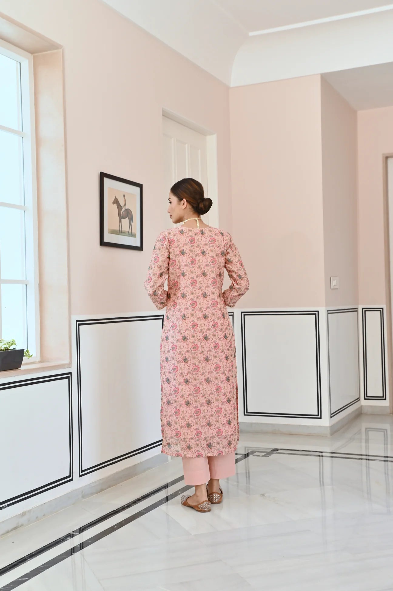 ROSE PINK GOTA PATTI NECK EMBROIDERY CHANDERI KURTA SET