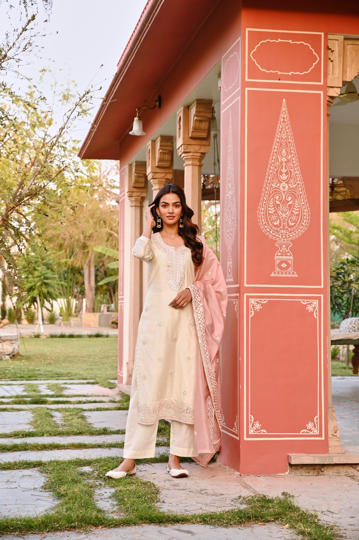 CREAM & PINK EMBROIDERED KURTA SET