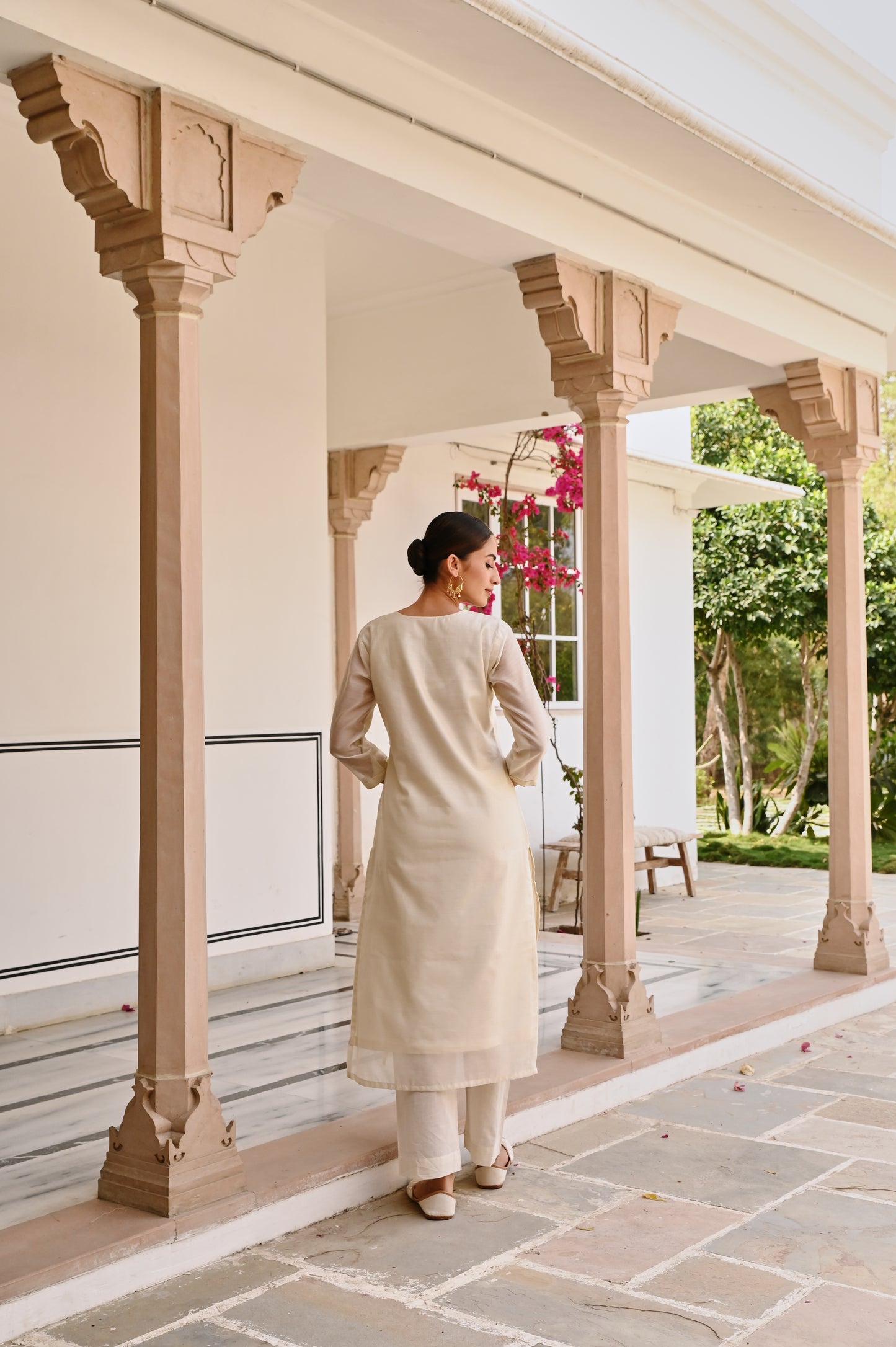 CREAM CHANDERI GOTA PATTI KURTA SET