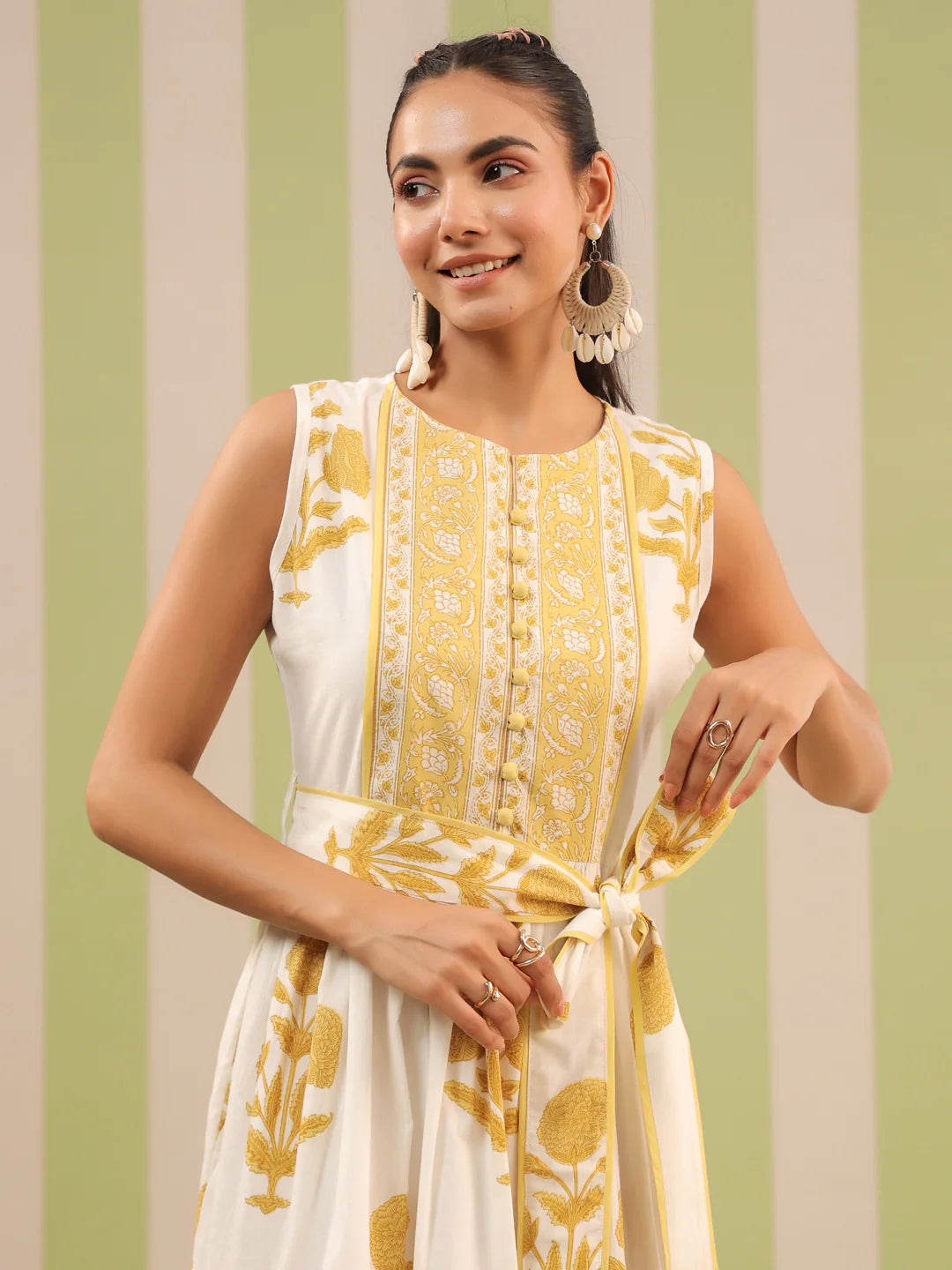 White & Yellow Sleeveless Maxi Dress with Belt and Pockets