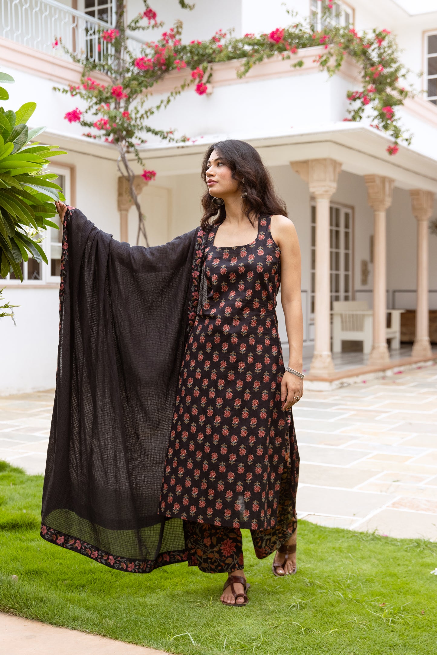 Ink Butti Sleeveless