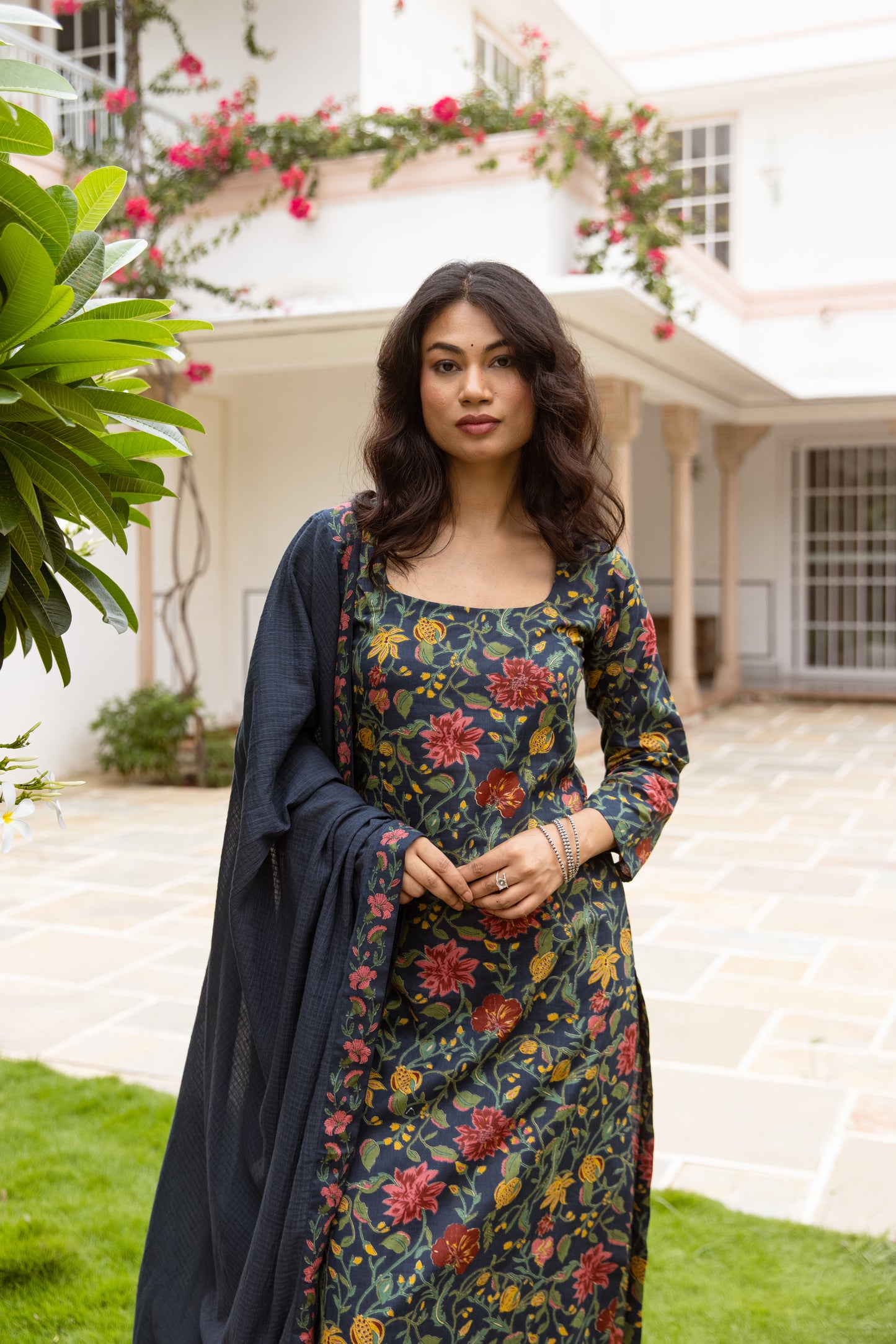 Azure Jaal Sleeved