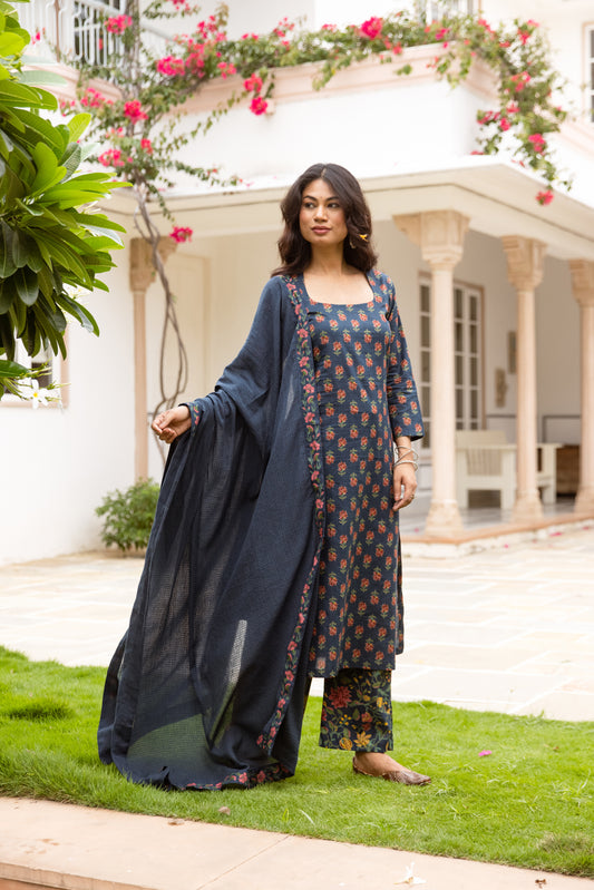 Azure Butti Sleeved