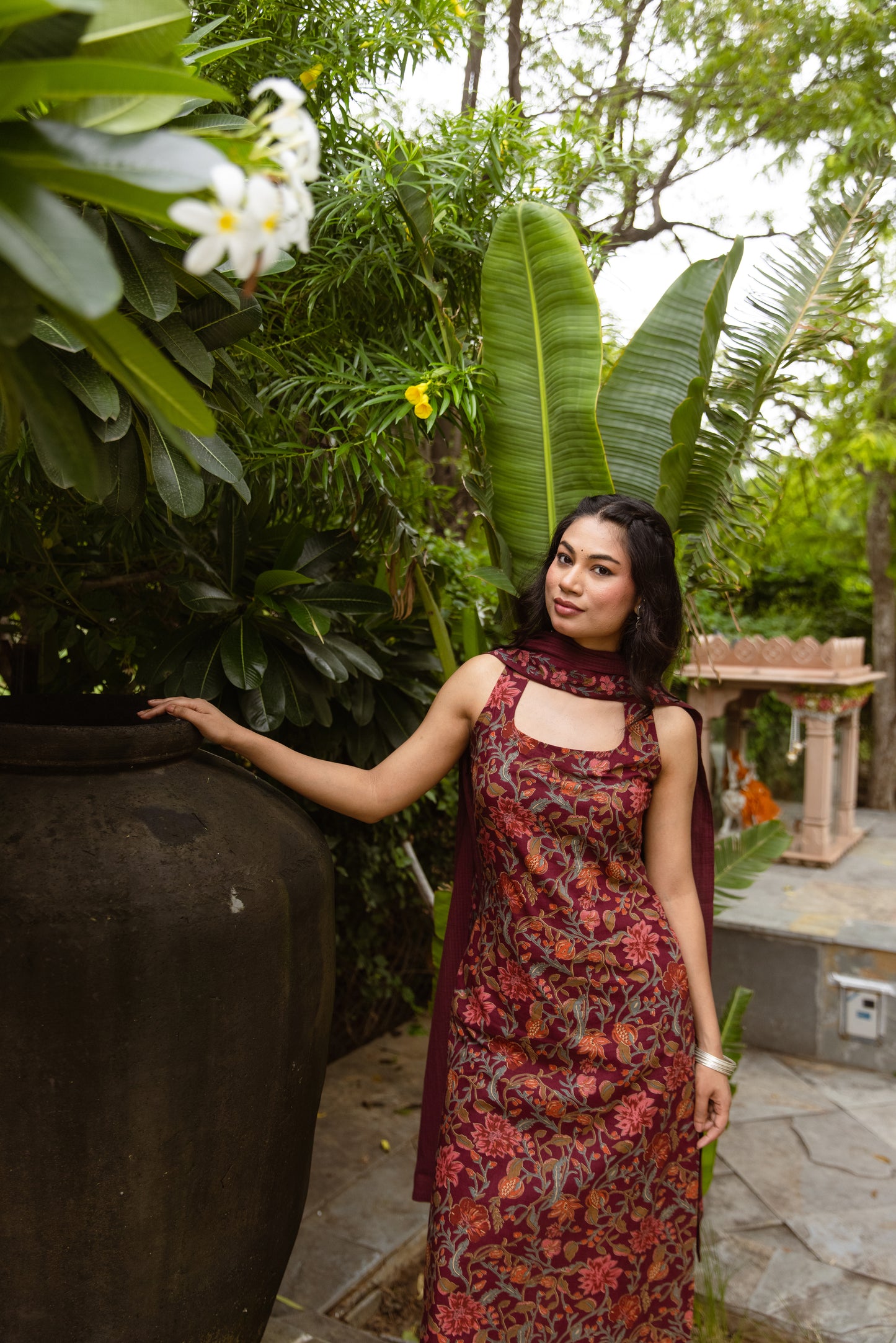 Rosewood Jaal Sleeveless