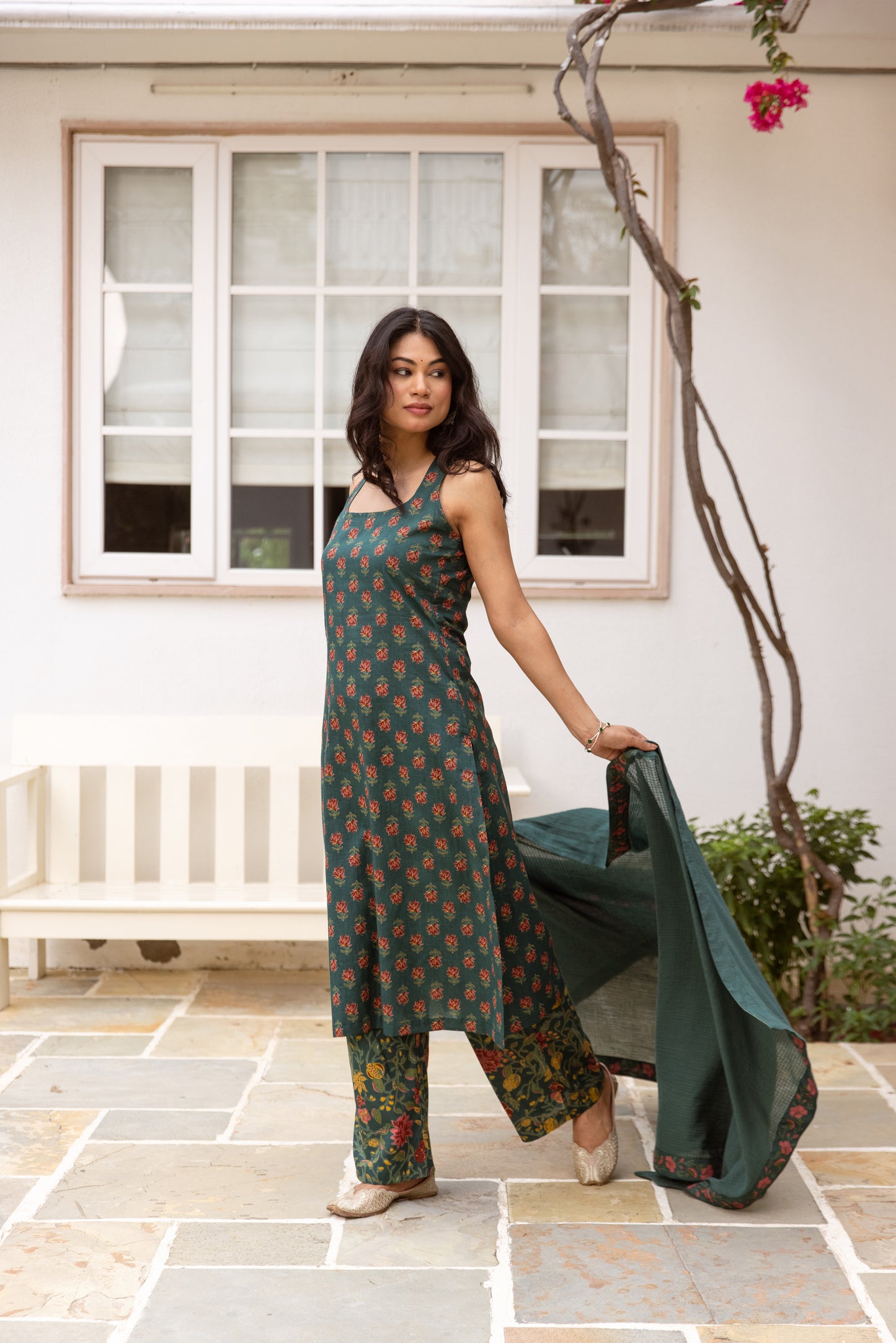 Fern Butti Sleeveless