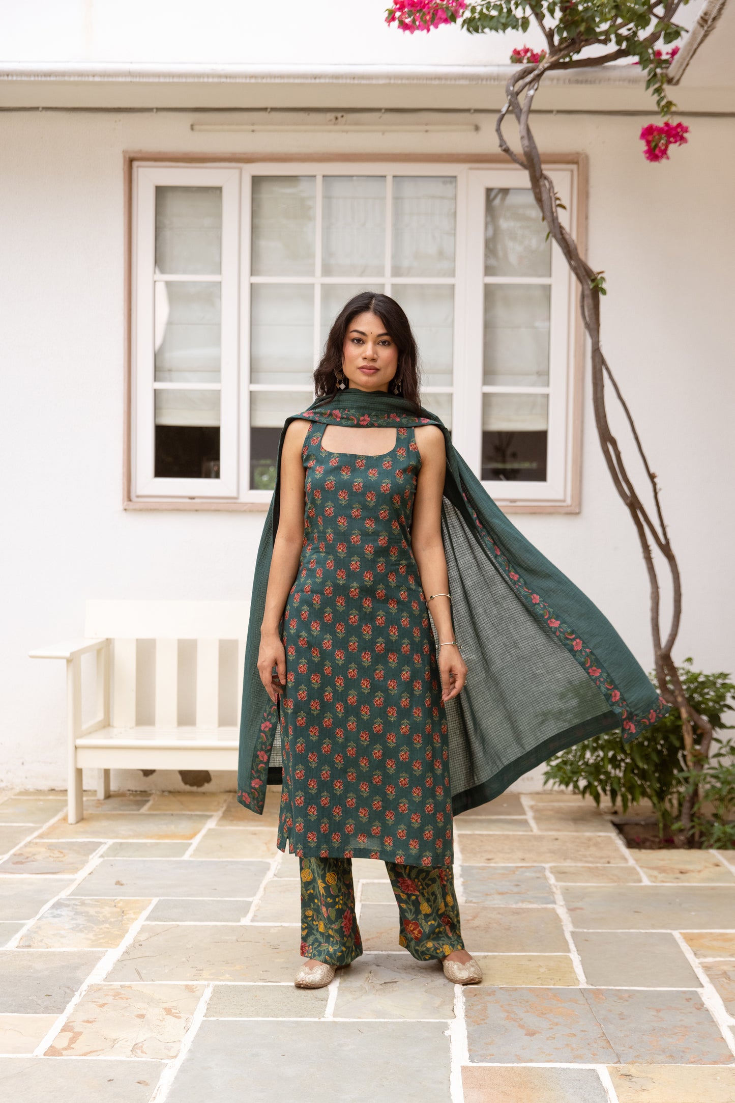 Fern Butti Sleeveless
