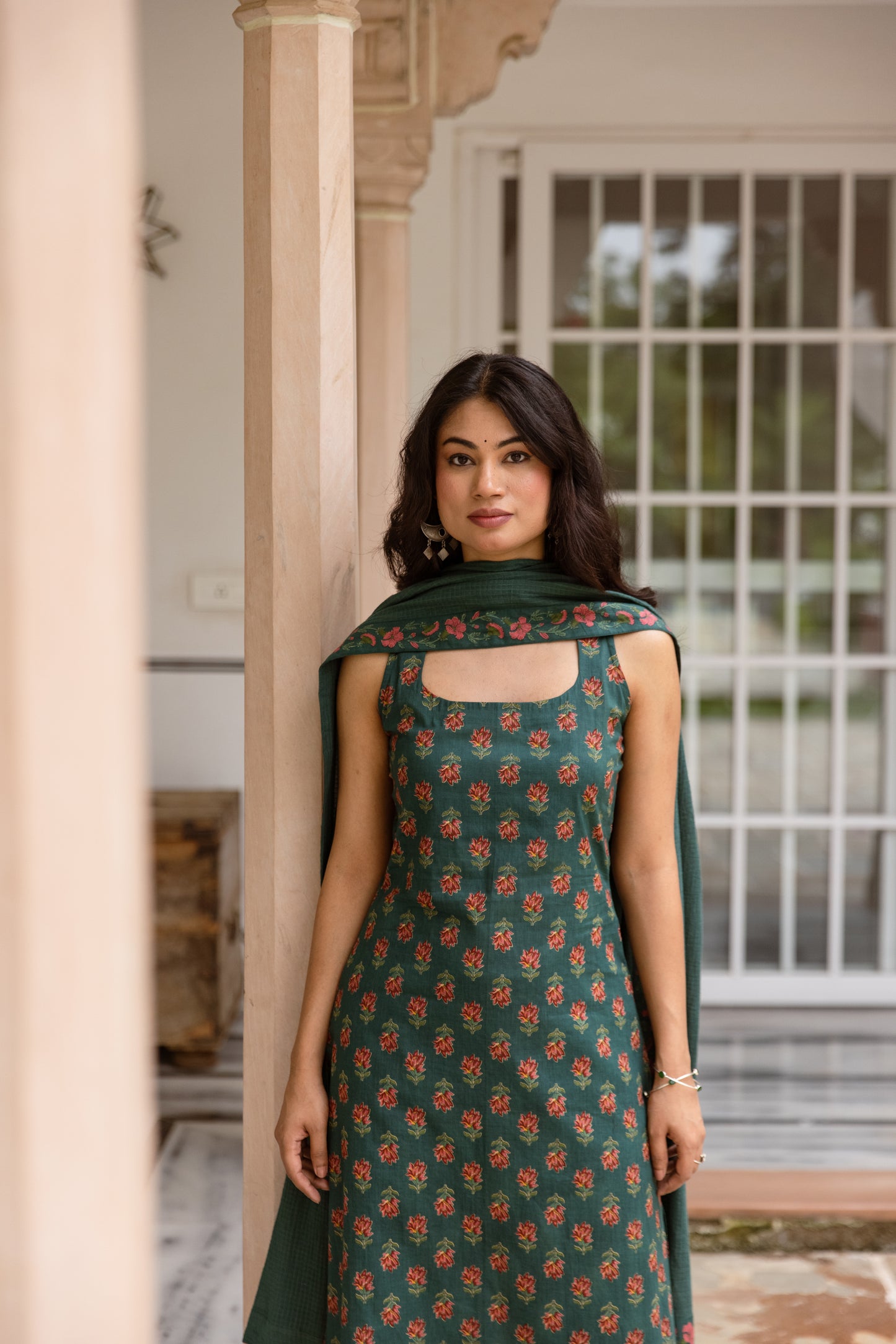 Fern Butti Sleeveless