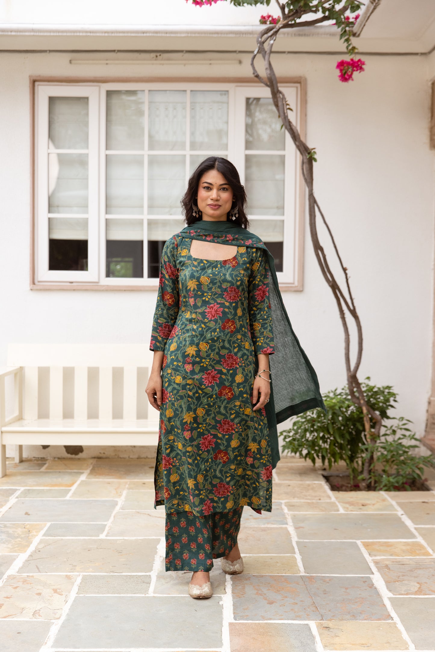 Fern Jaal Sleeved