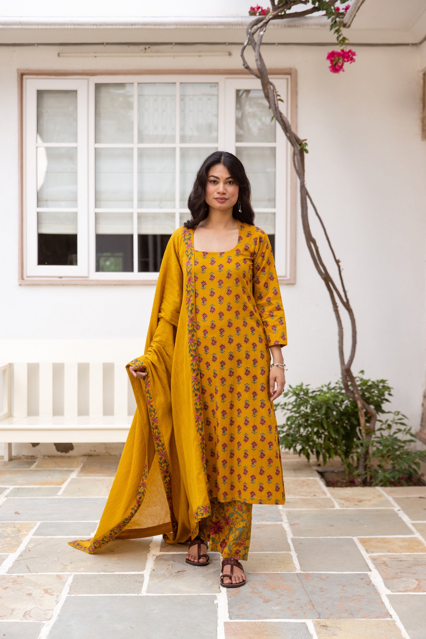 Saffron Butti Sleeved