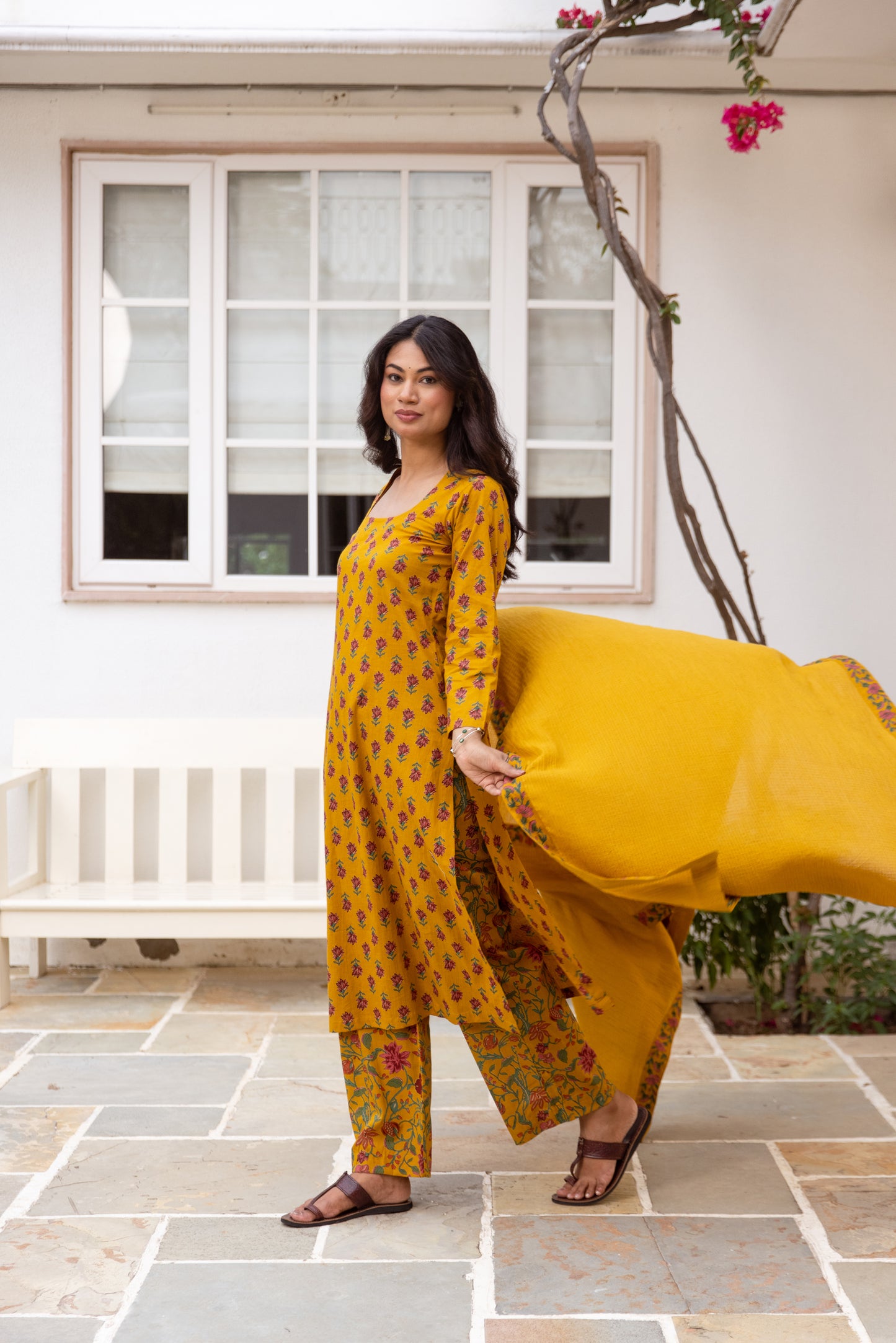 Saffron Butti Sleeved