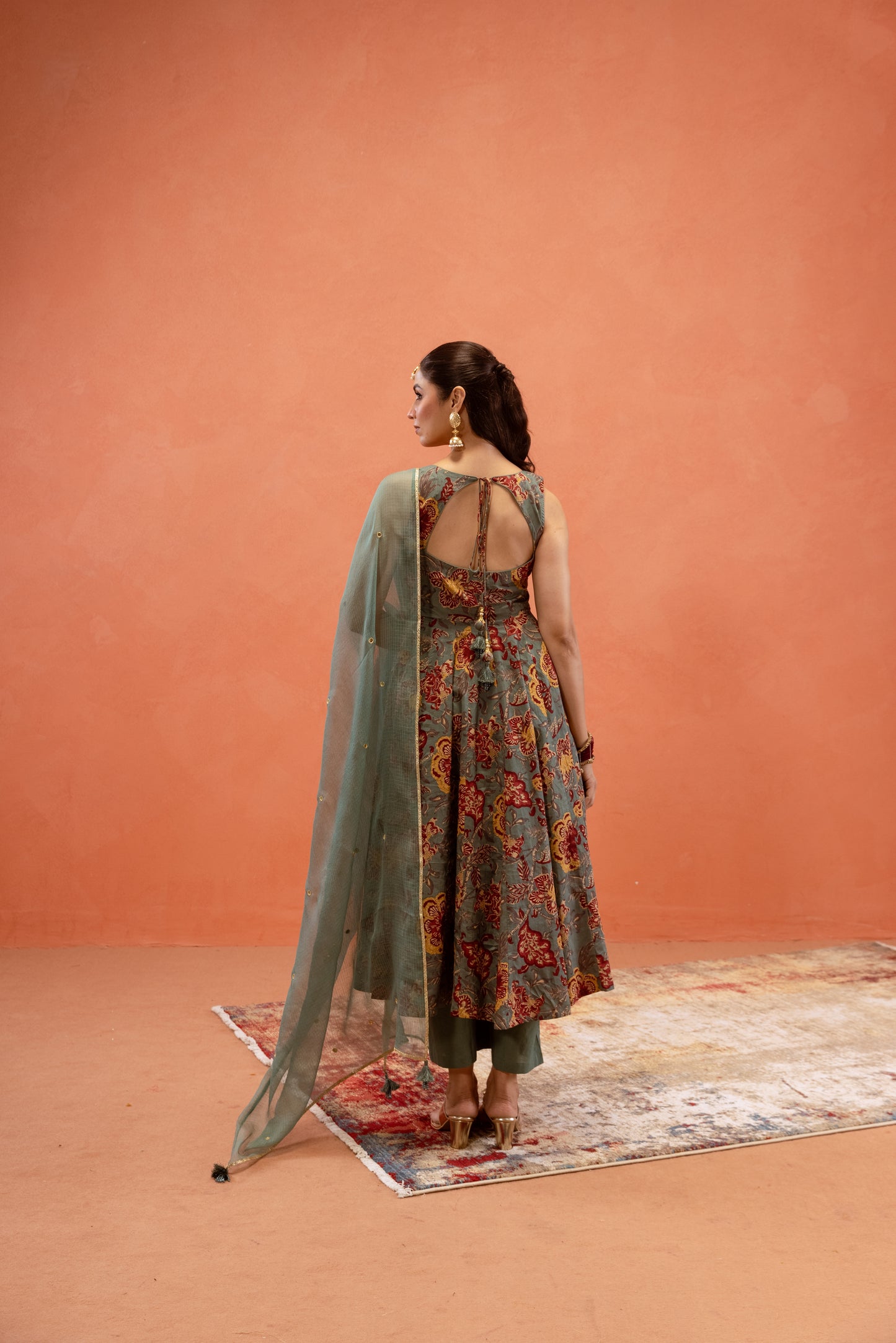 Teal Bloom Sleeveless Anarkali Suit
