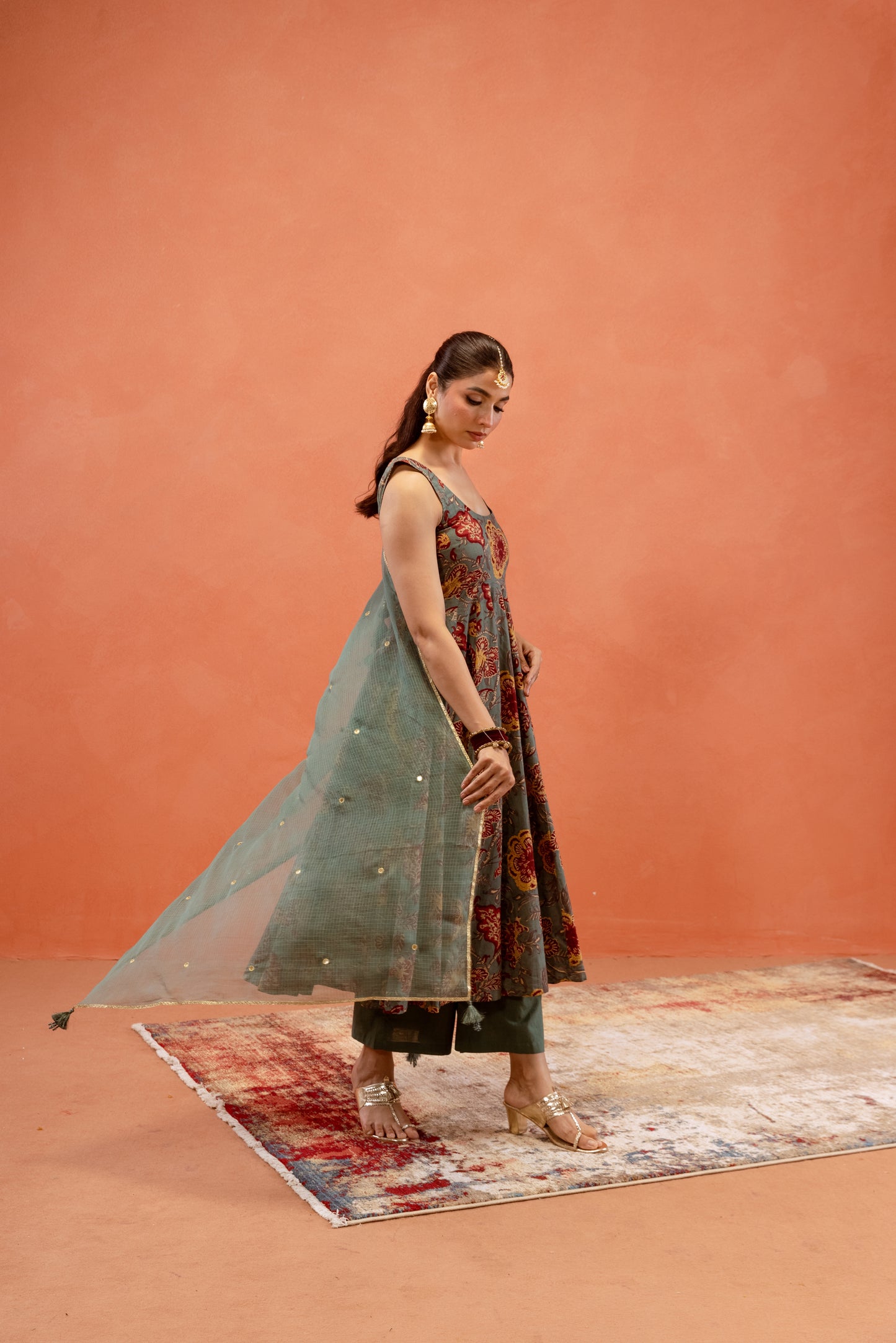 Teal Bloom Sleeveless Anarkali Suit