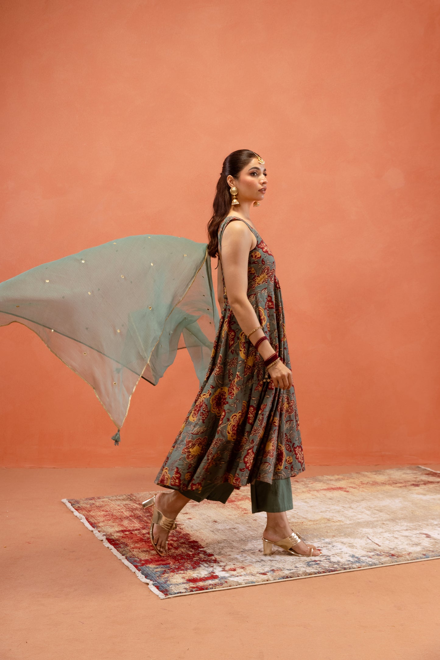 Teal Bloom Sleeveless Anarkali Suit