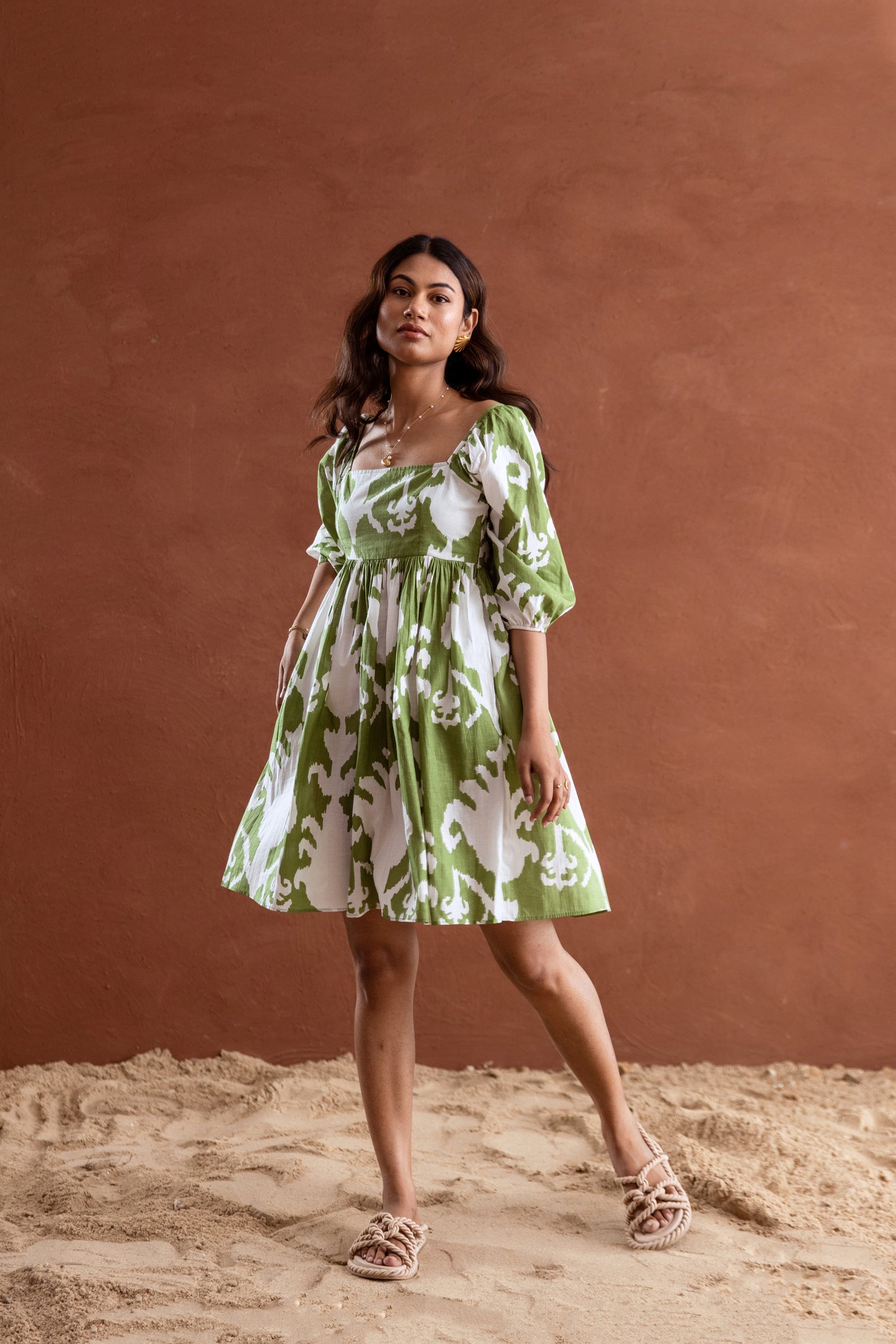 Green and White Patterned Square Neck Sleeved Short Dress