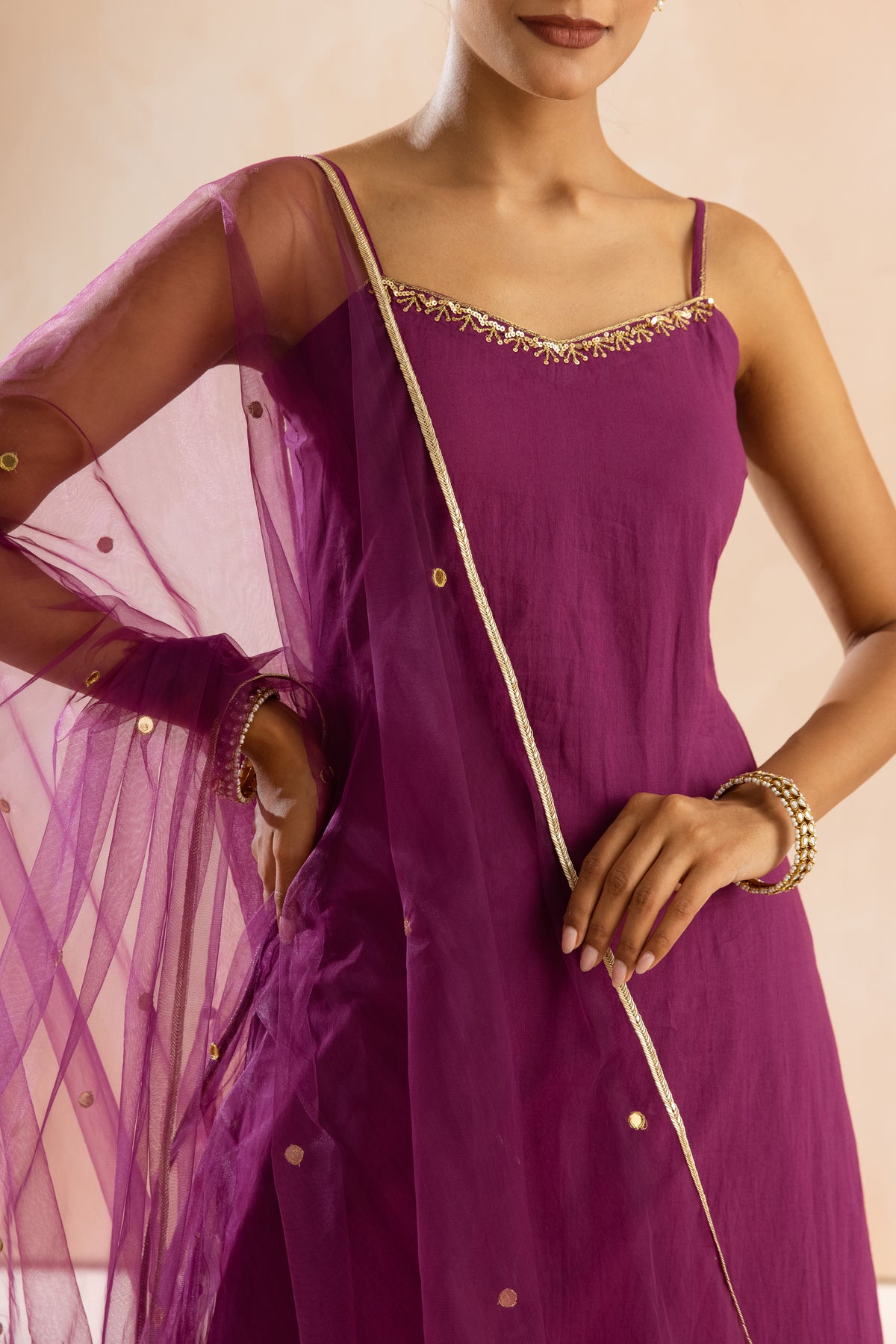 Jamun Thin Strap-The Line (Purple)