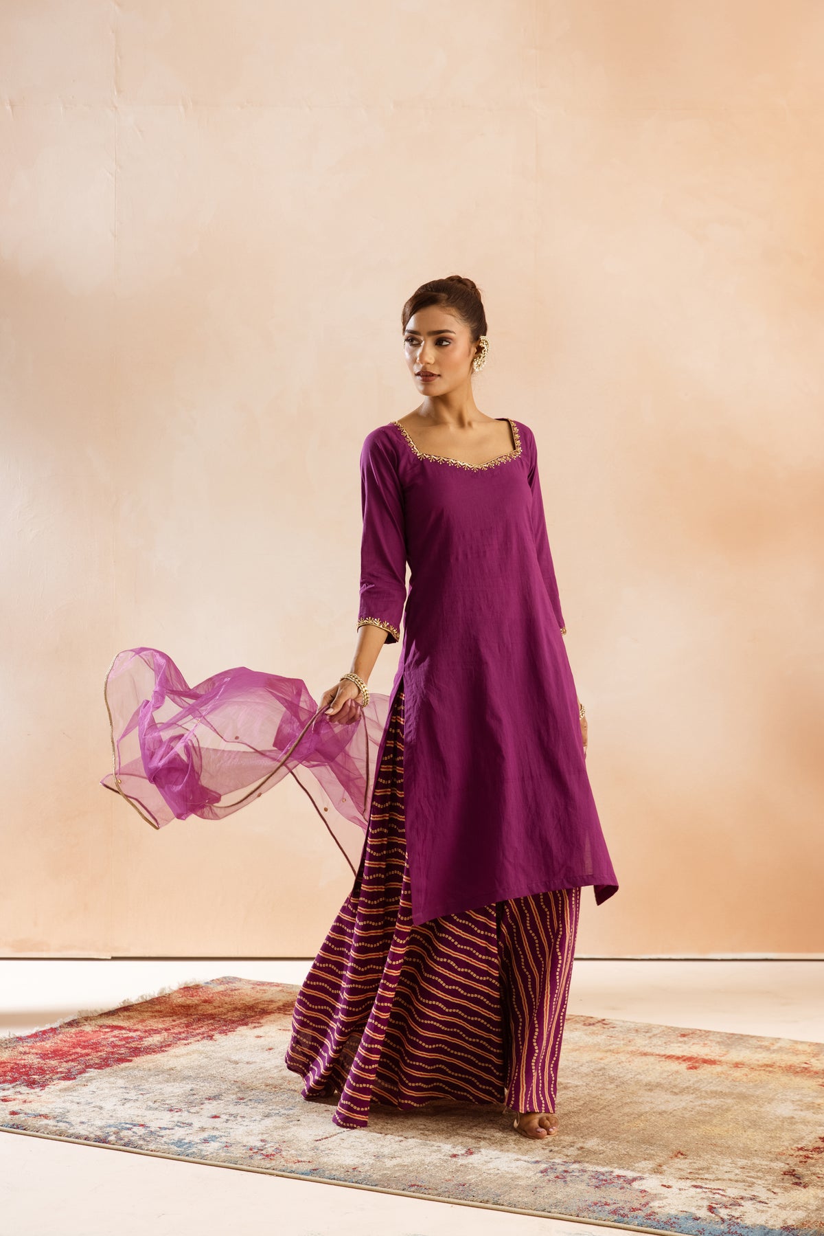 Jamun Sleeved-The Line (Purple)