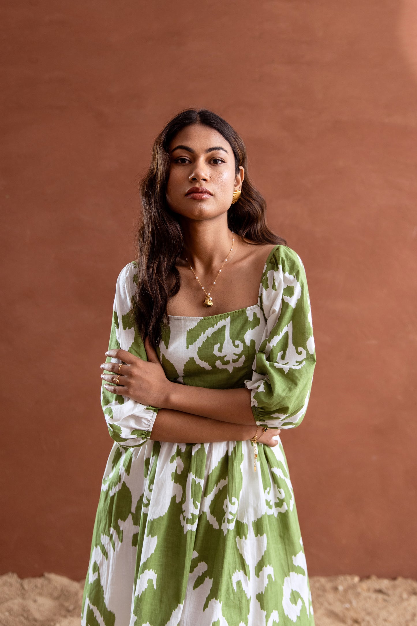 Green and White Patterned Square Neck Sleeved Short Dress