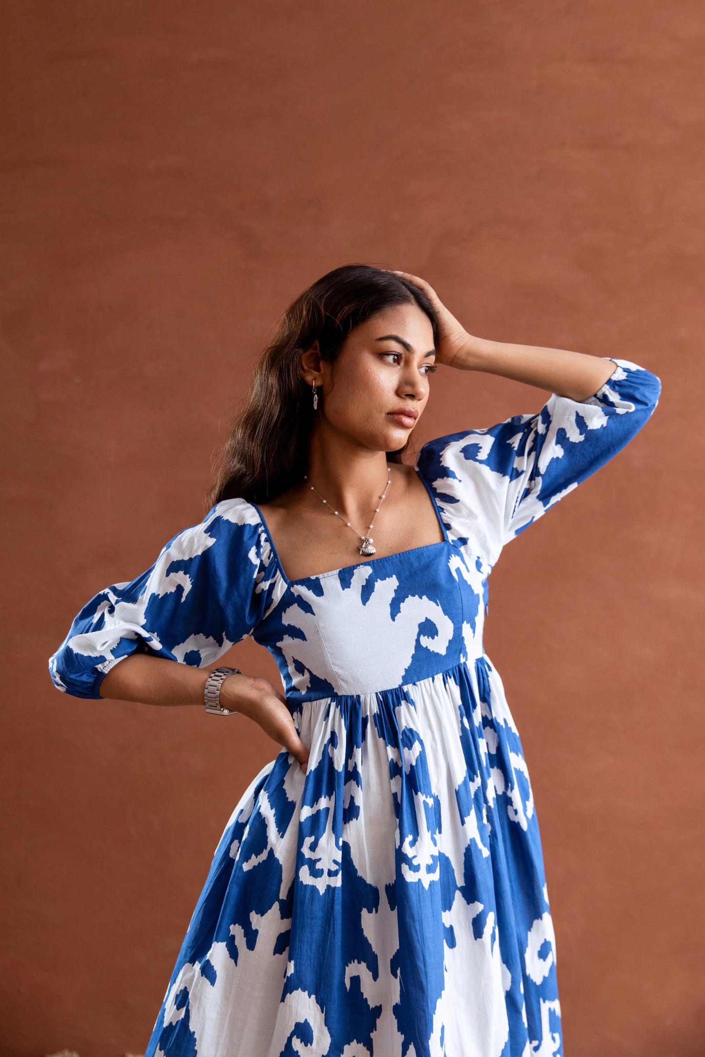 Blue and White Patterned Square Neck Sleeved Short Dress