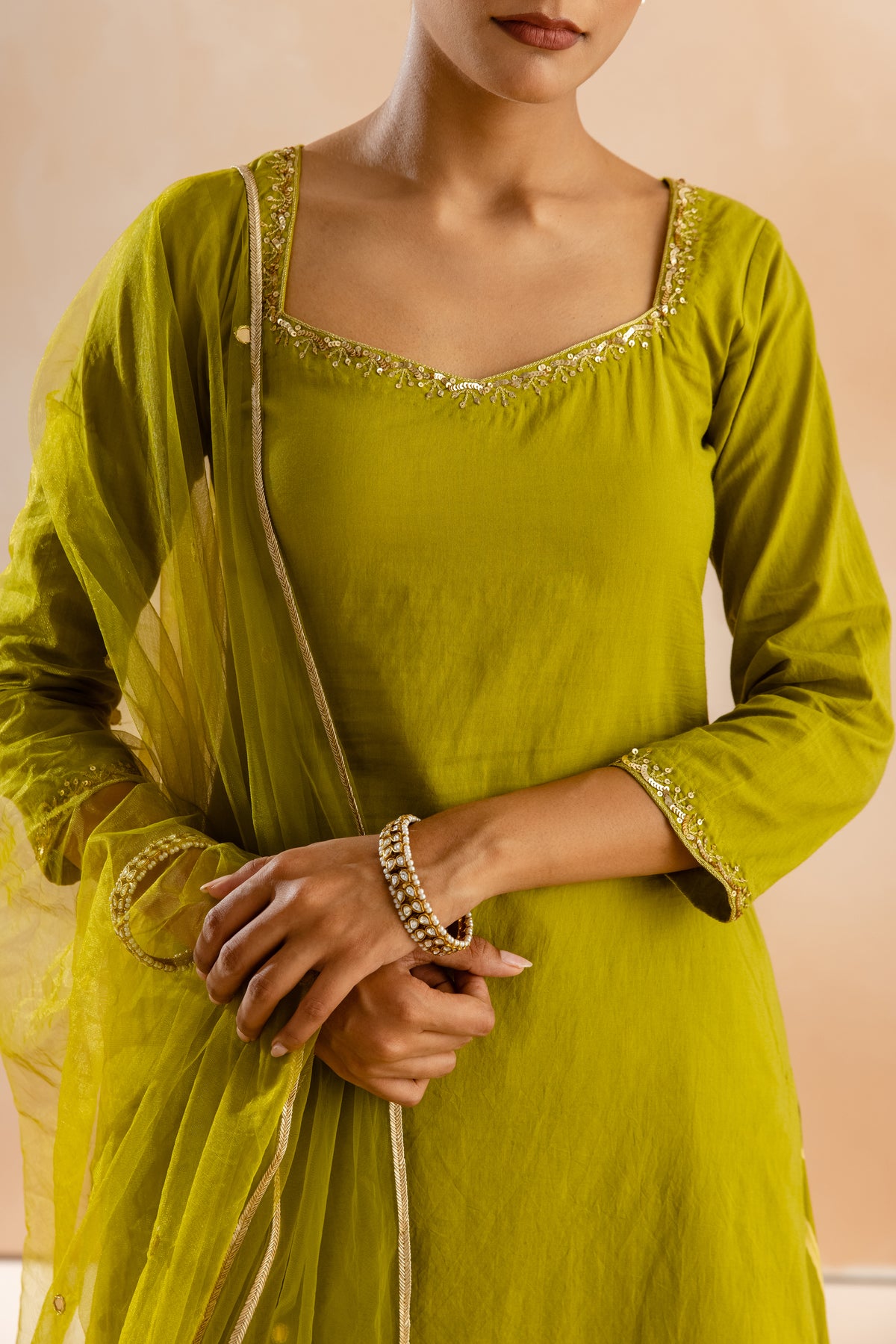 Kairi Sleeved-The Line (Green)