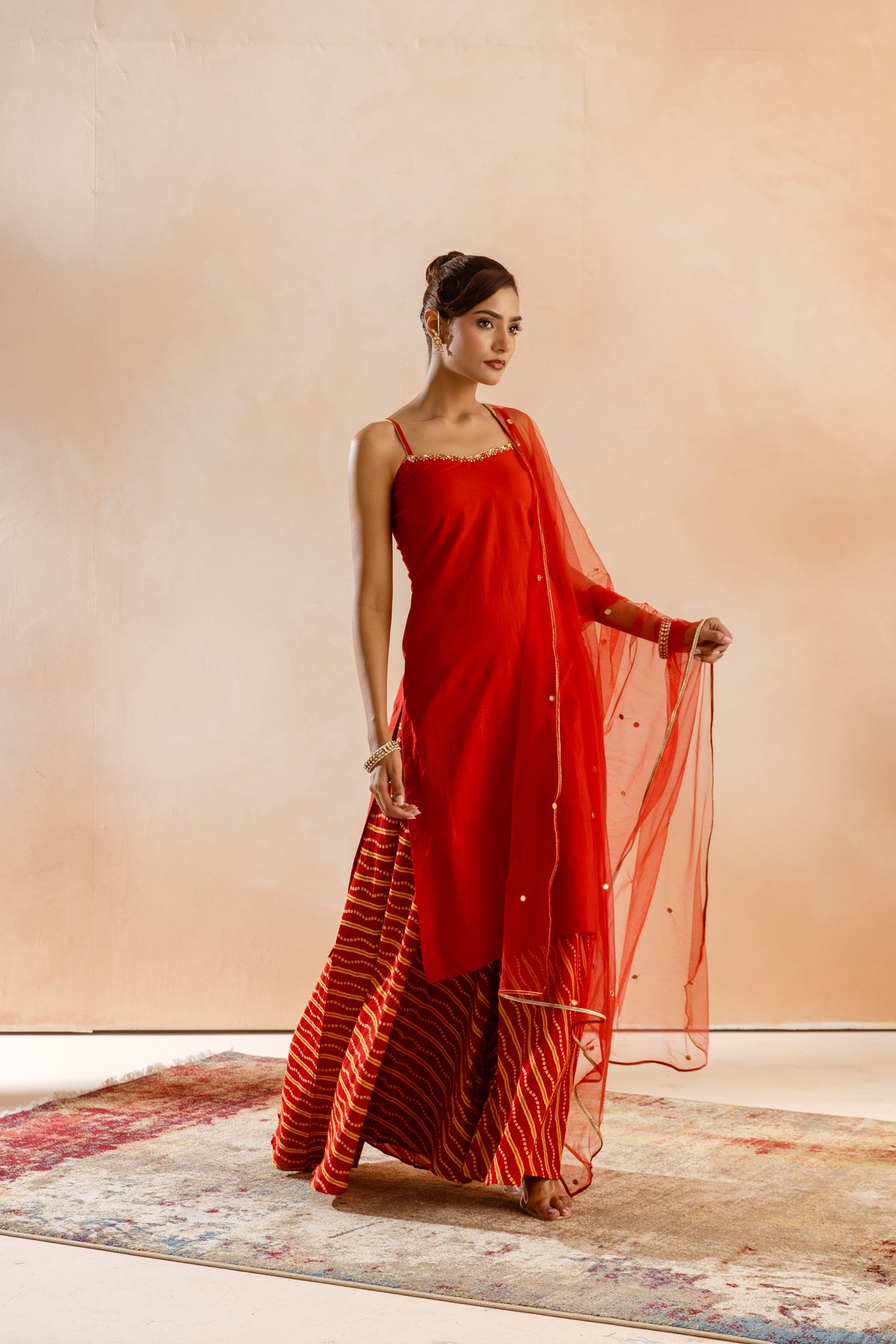 Kesar Thin Strap-The Line (Red)