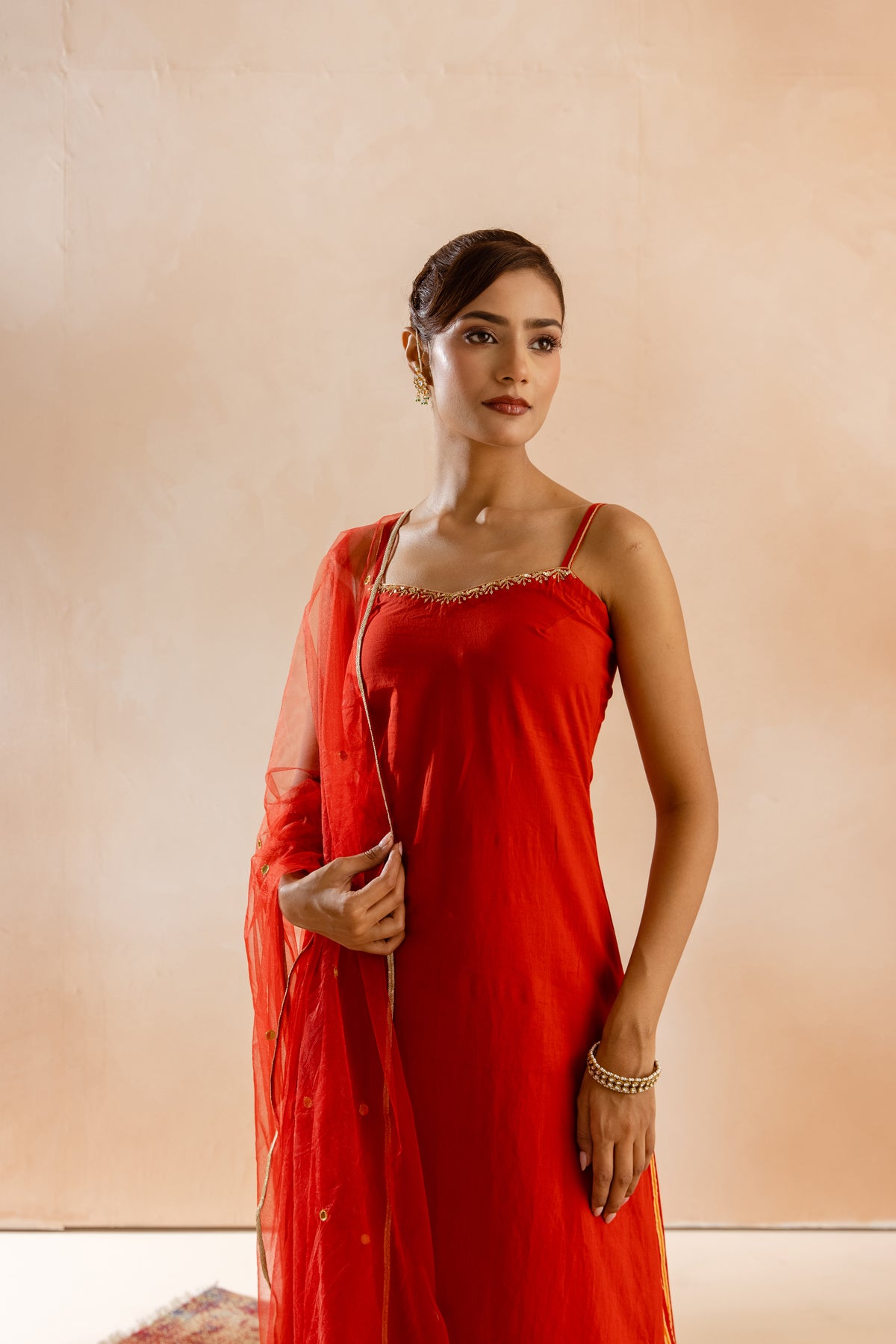 Kesar Thin Strap-The Line (Red)