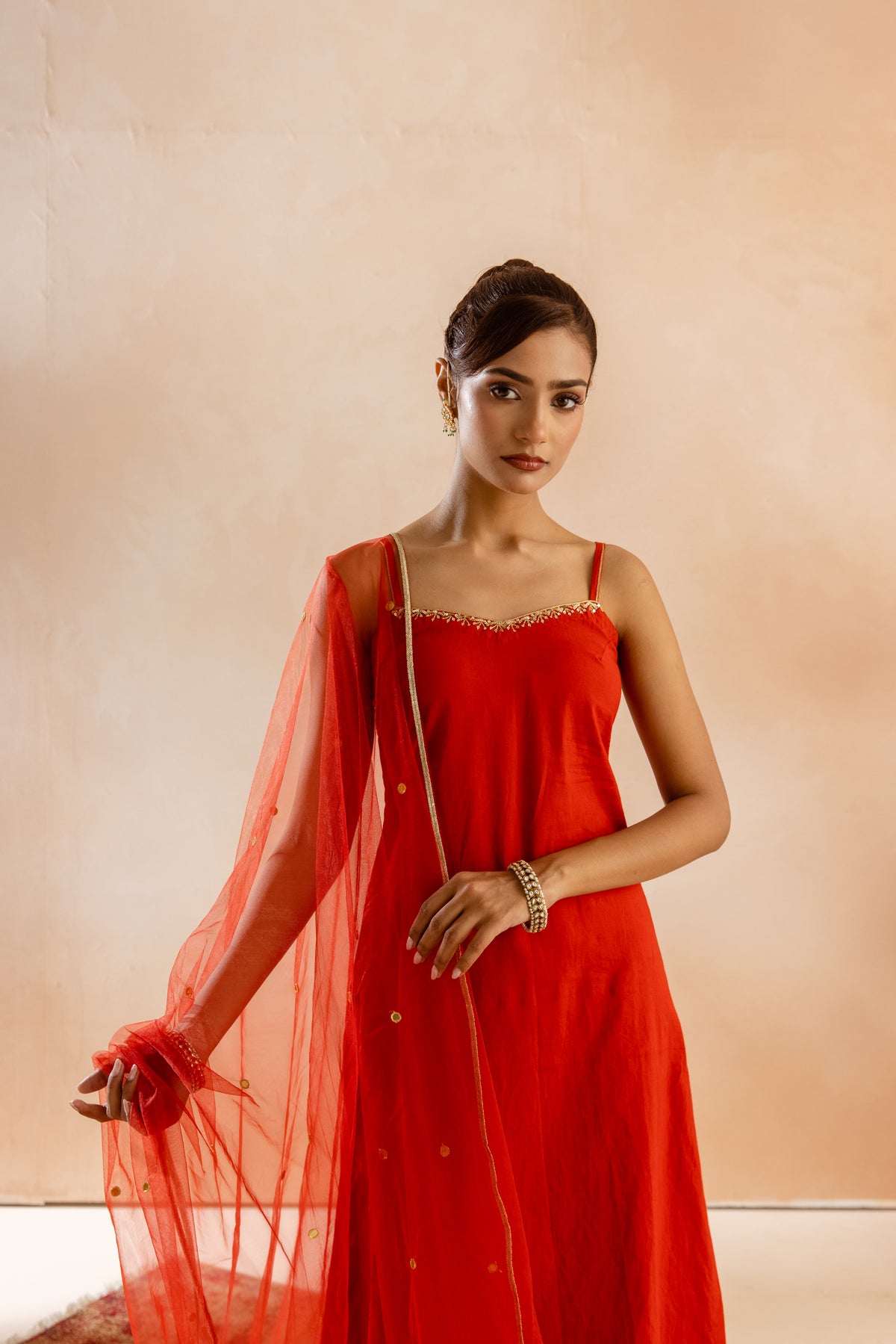 Kesar Thin Strap-The Line (Red)