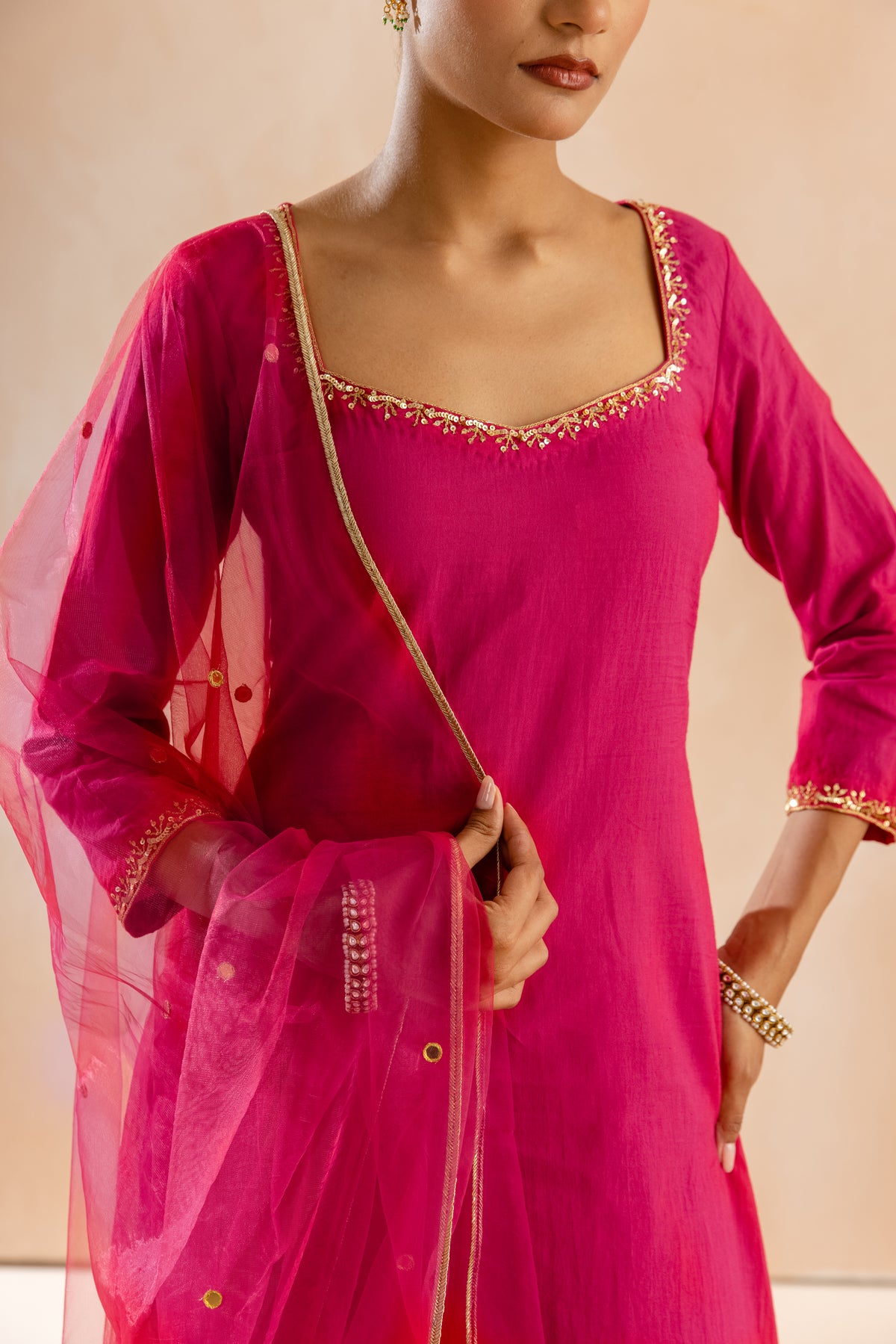 Gul Sleeved-The Line (Pink)